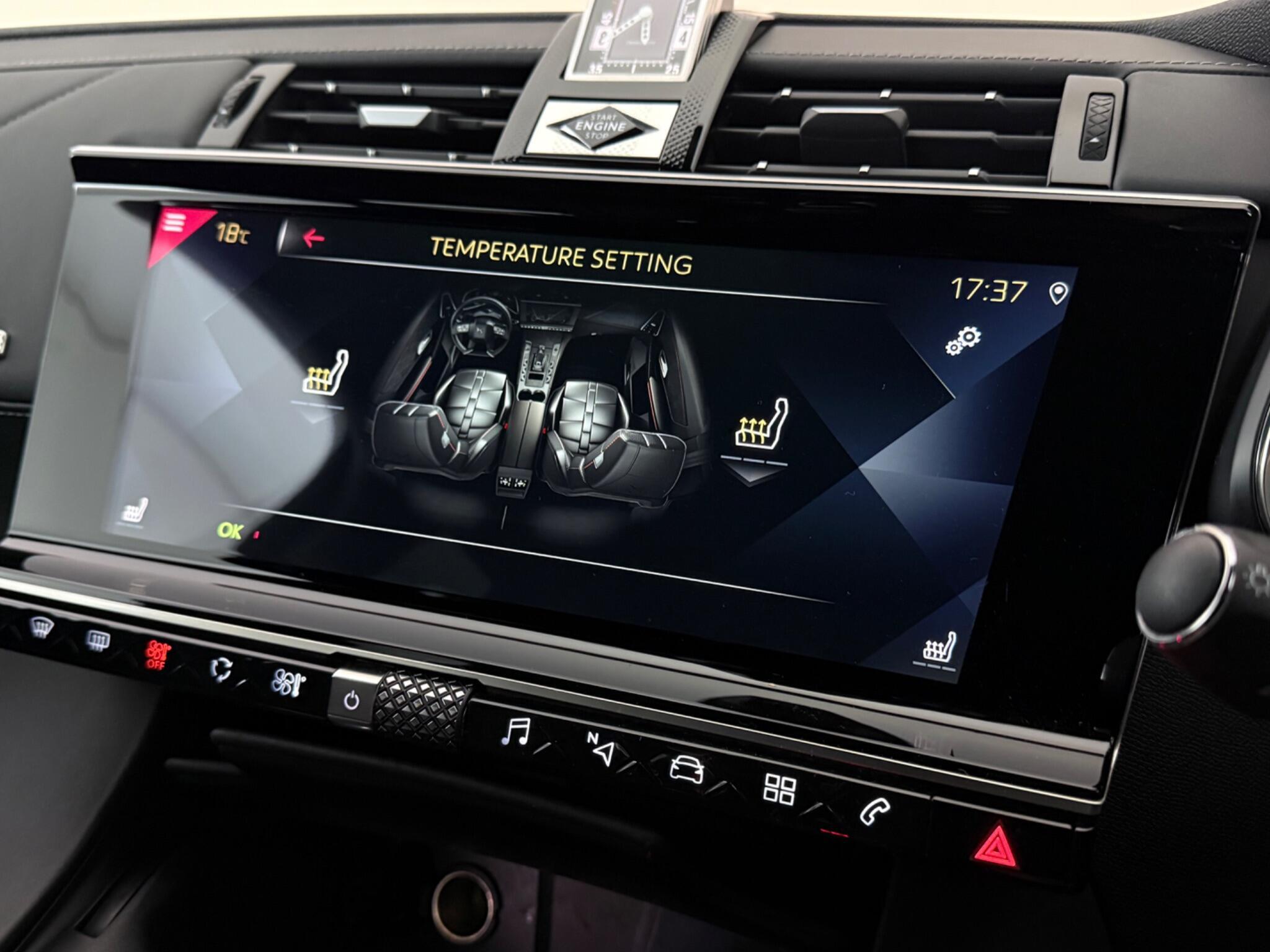 DS Automobiles DS 7 Crossback view 22