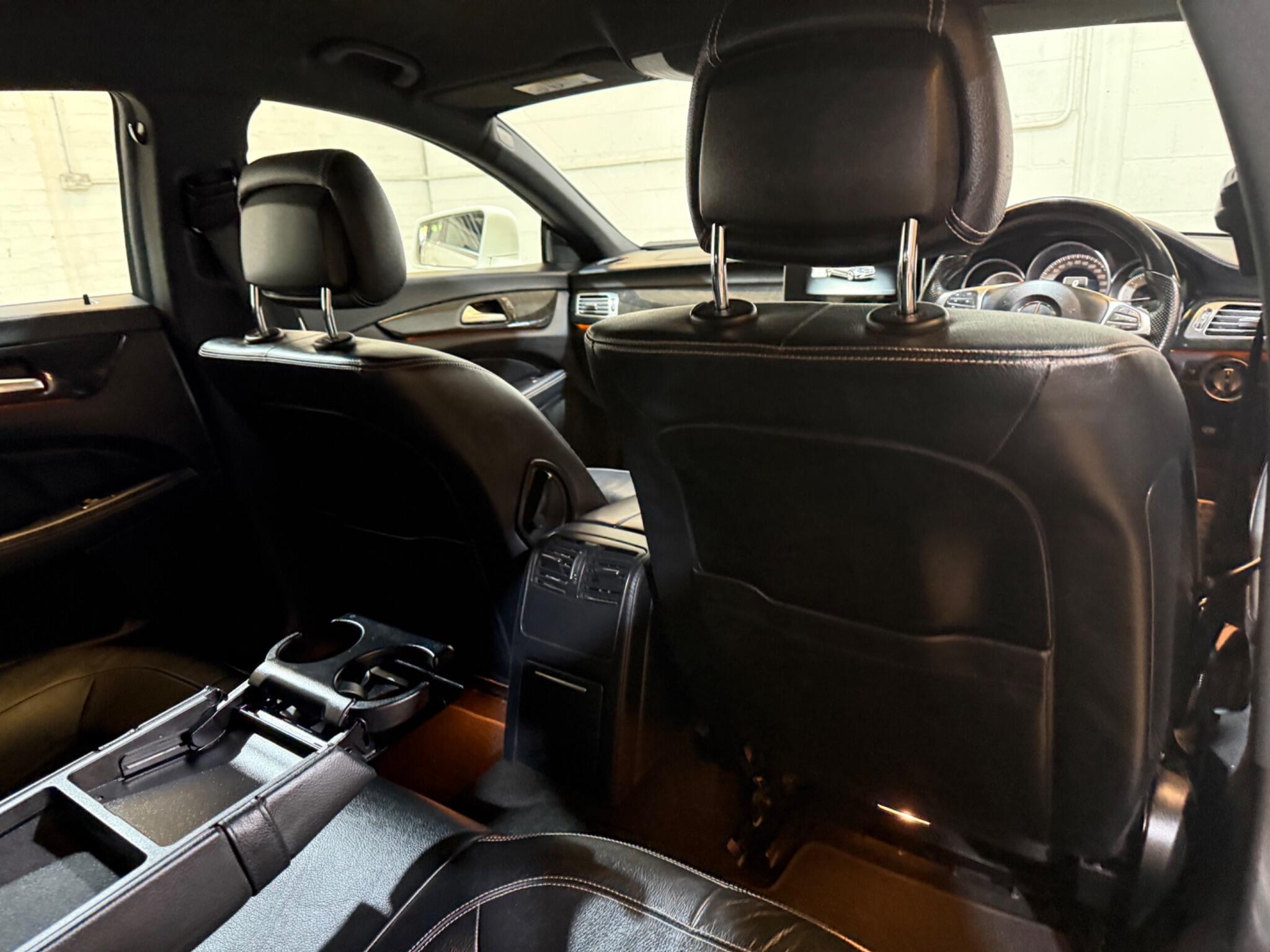 Mercedes-Benz CLS view 40