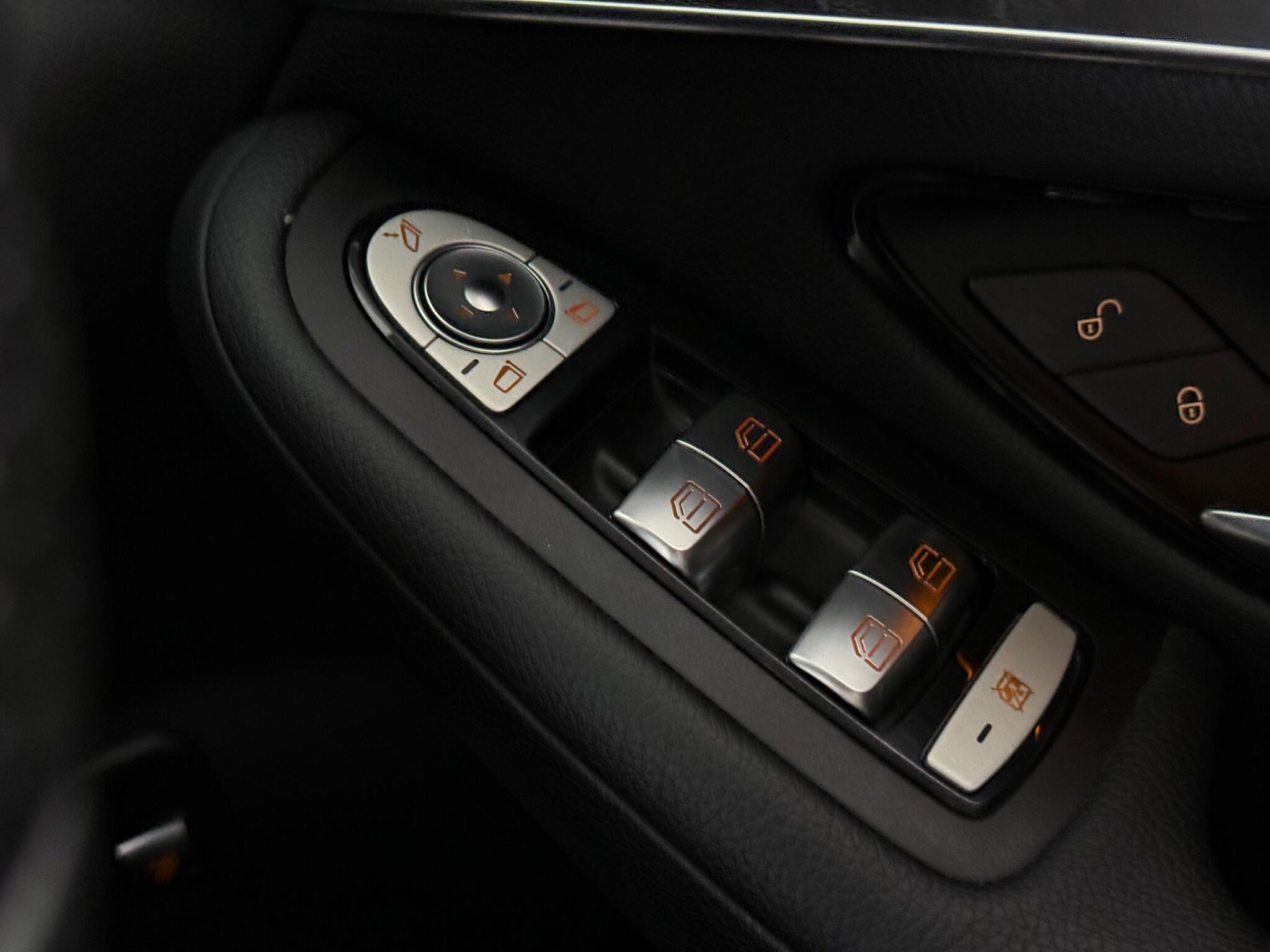 Mercedes-Benz GLC view 21
