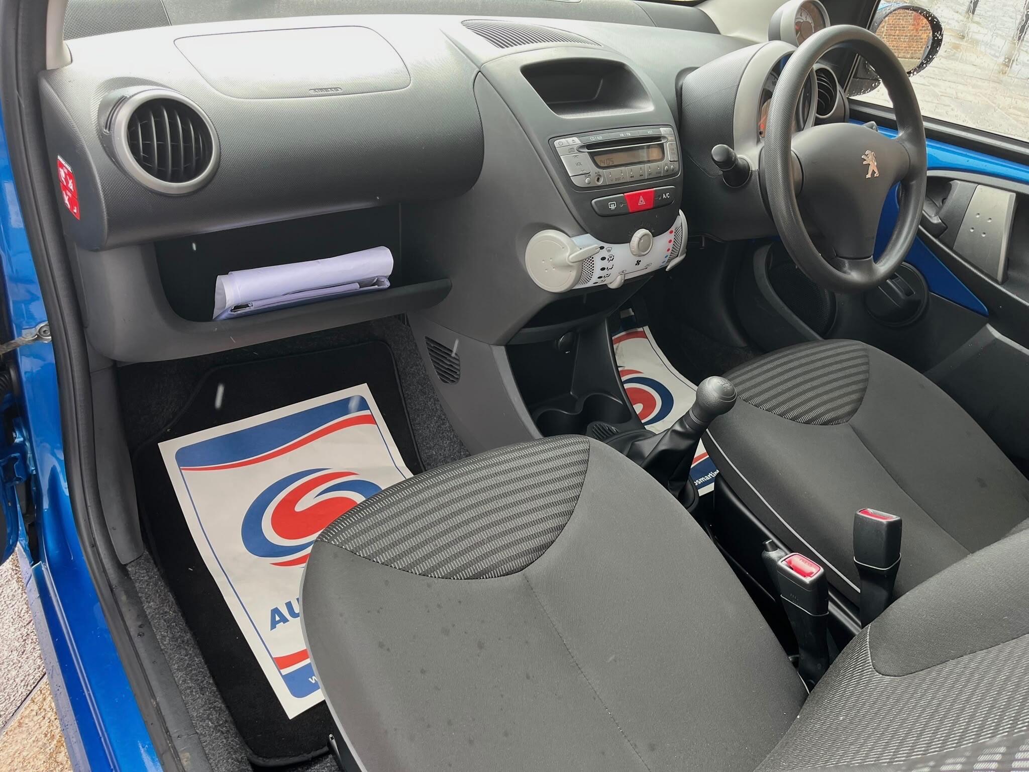 Peugeot 107 view 19