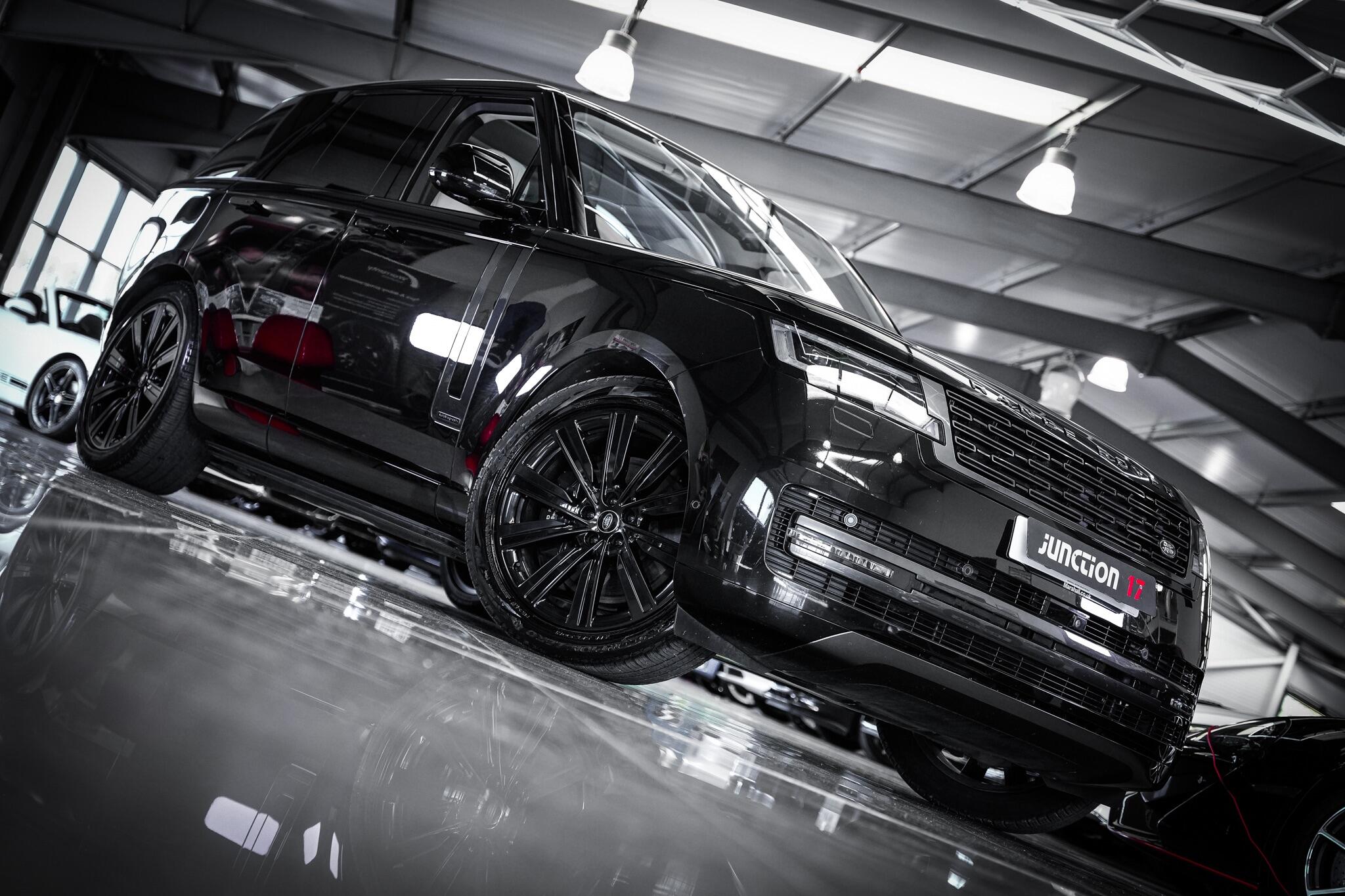 Land Rover Range Rover view 8