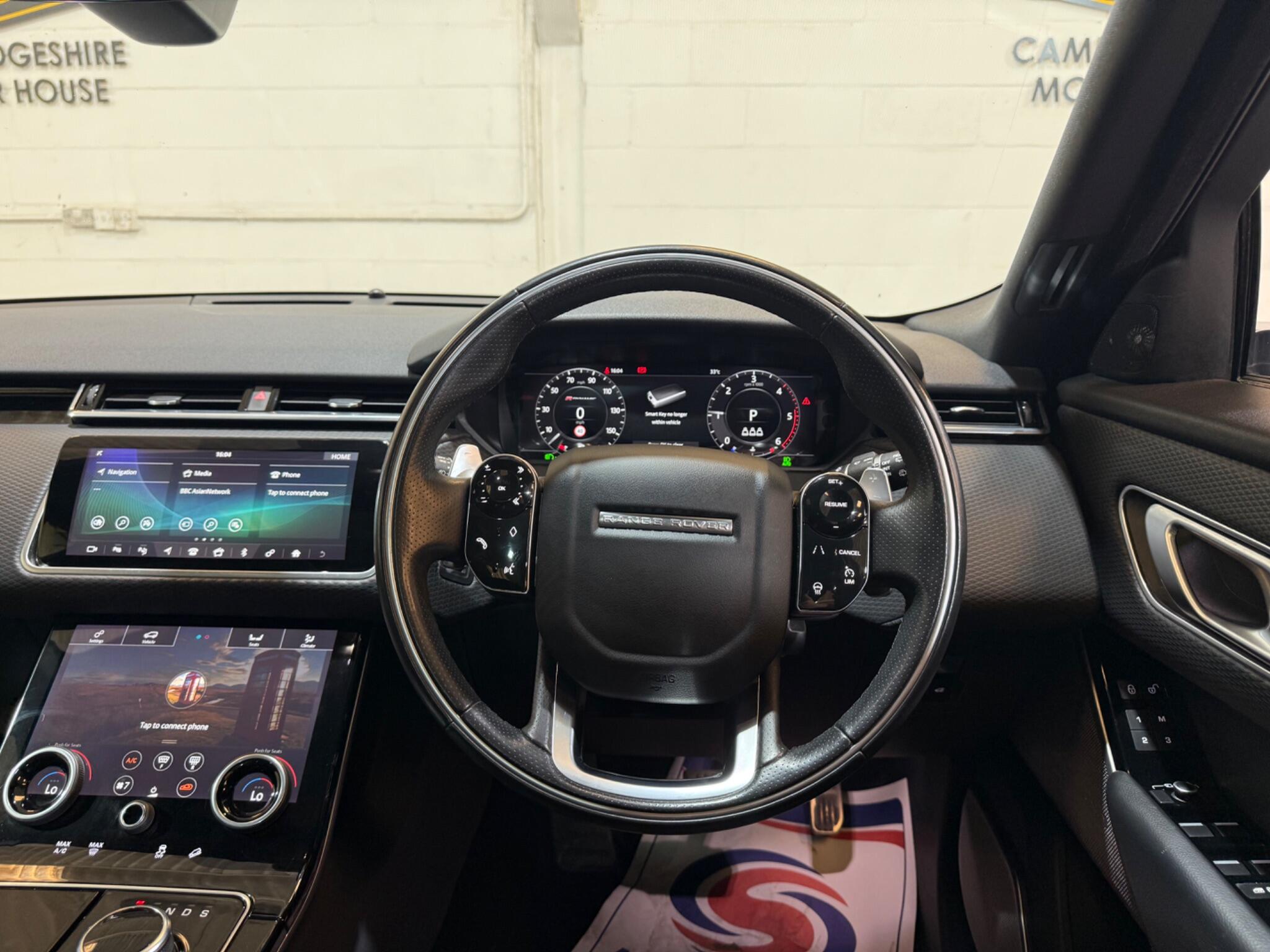 Land Rover Range Rover Velar view 43