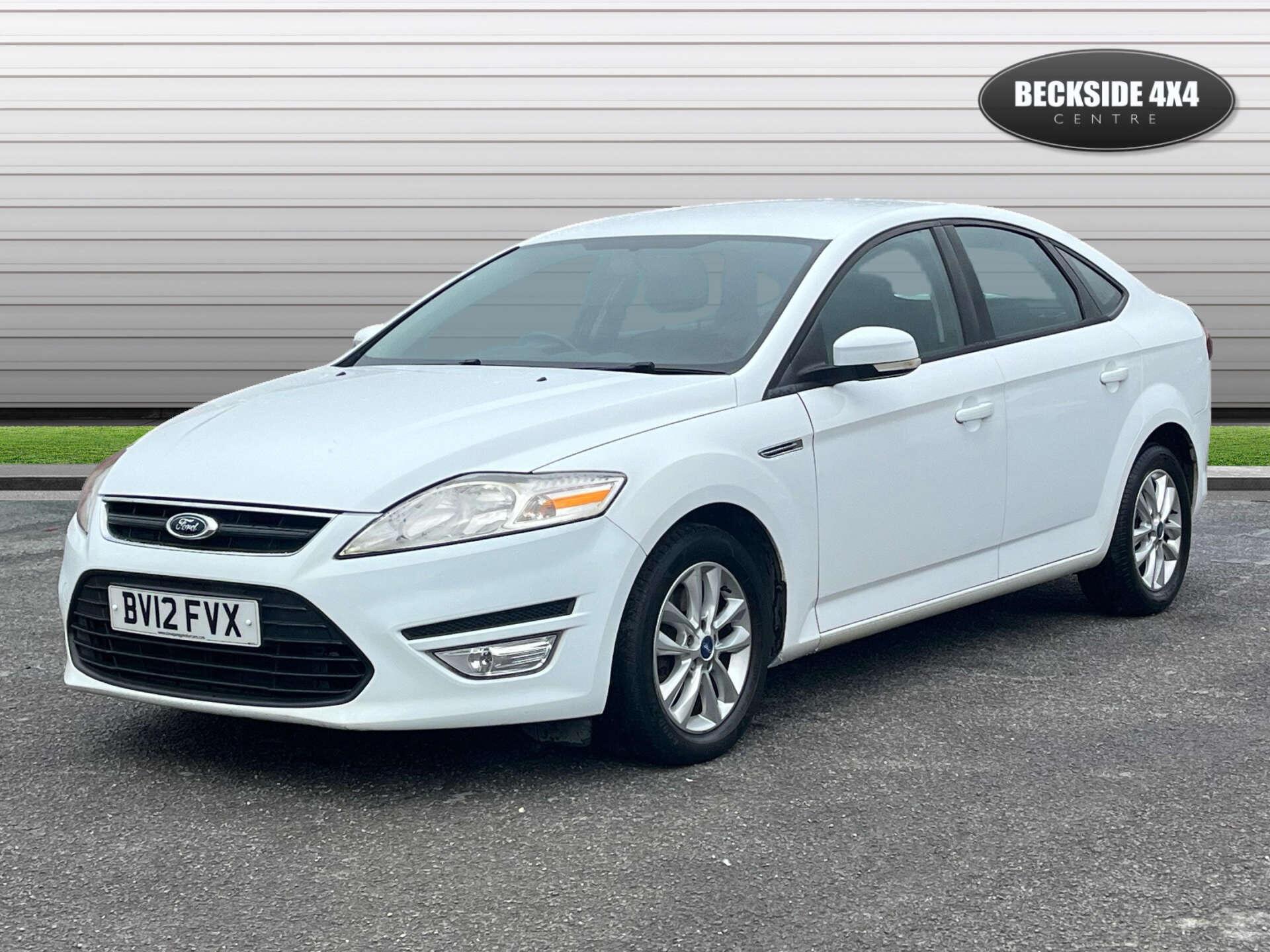 Ford Mondeo view 4
