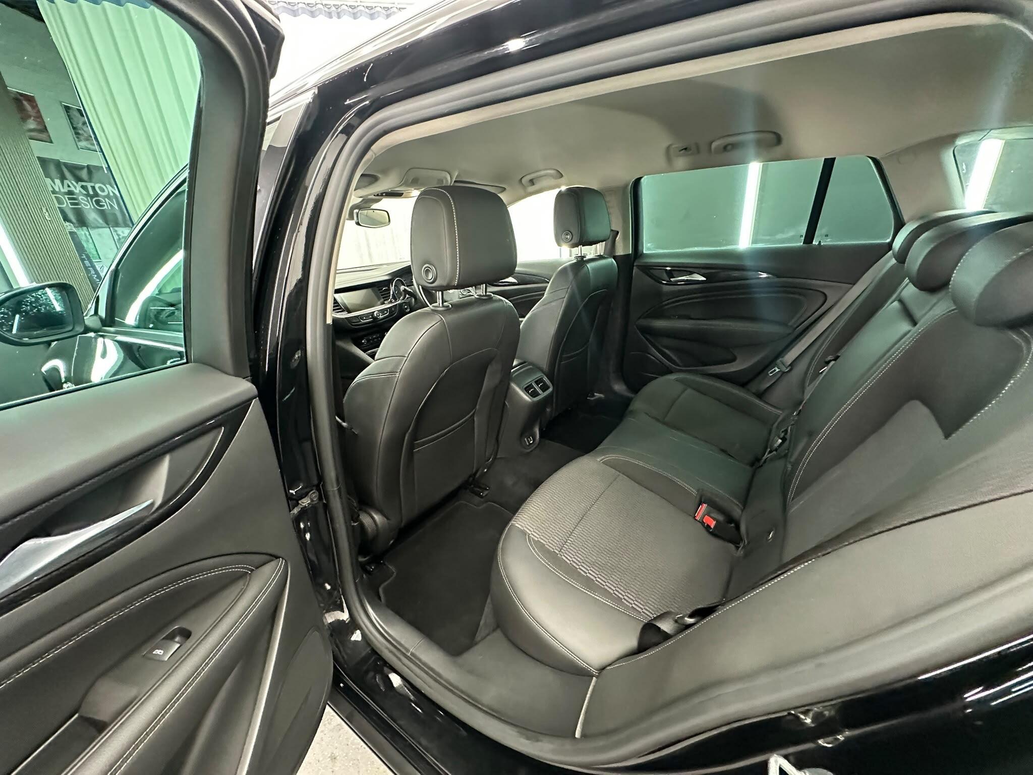Vauxhall Insignia view 30