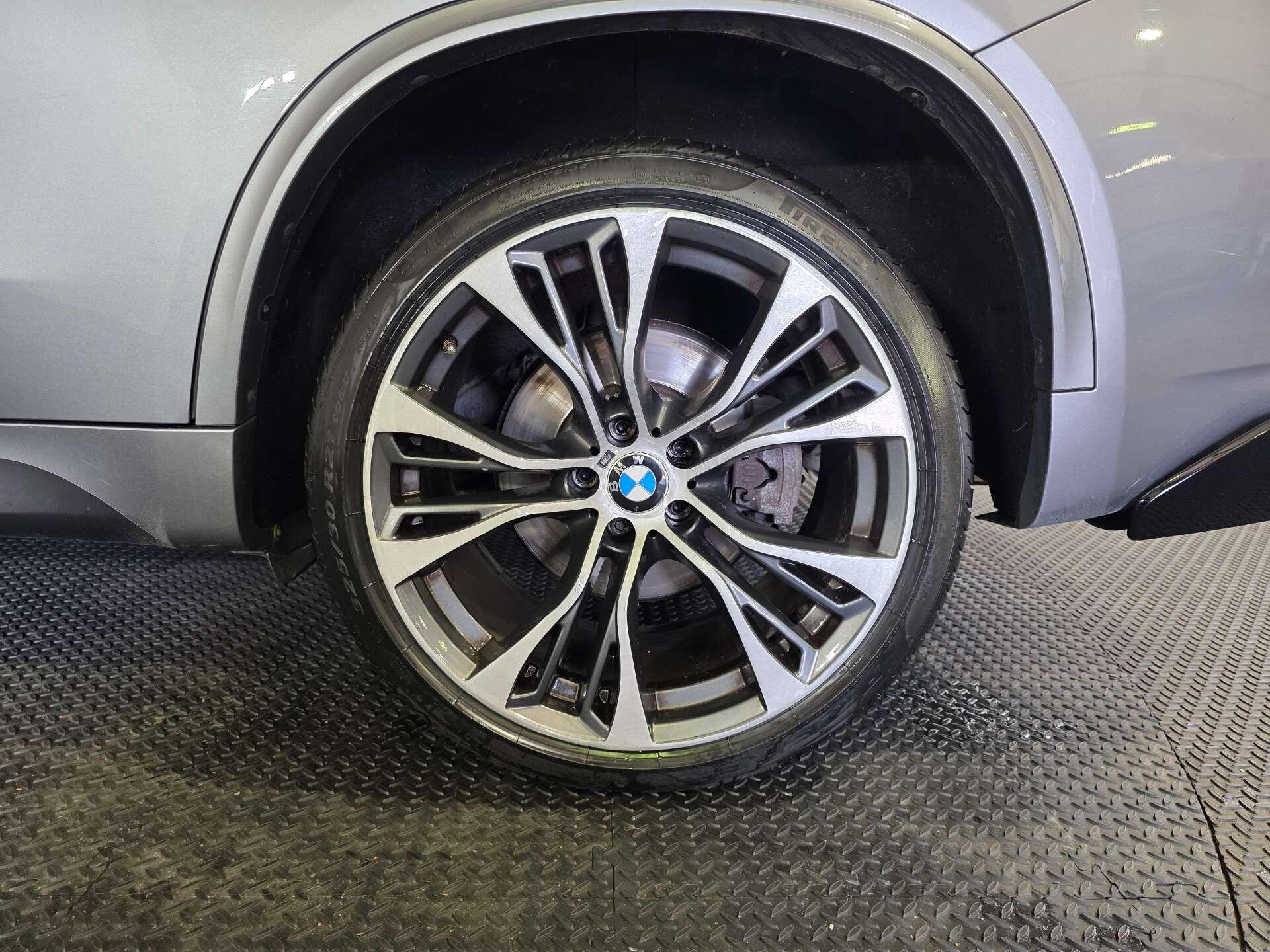 BMW X5 view 63