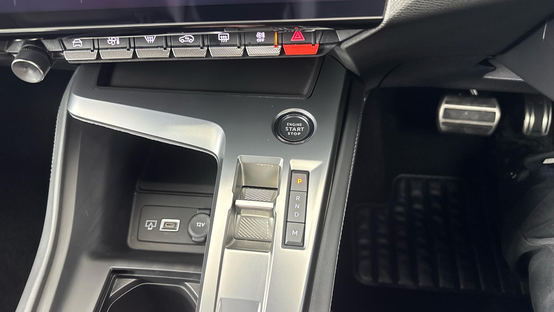 Peugeot 408 view 36