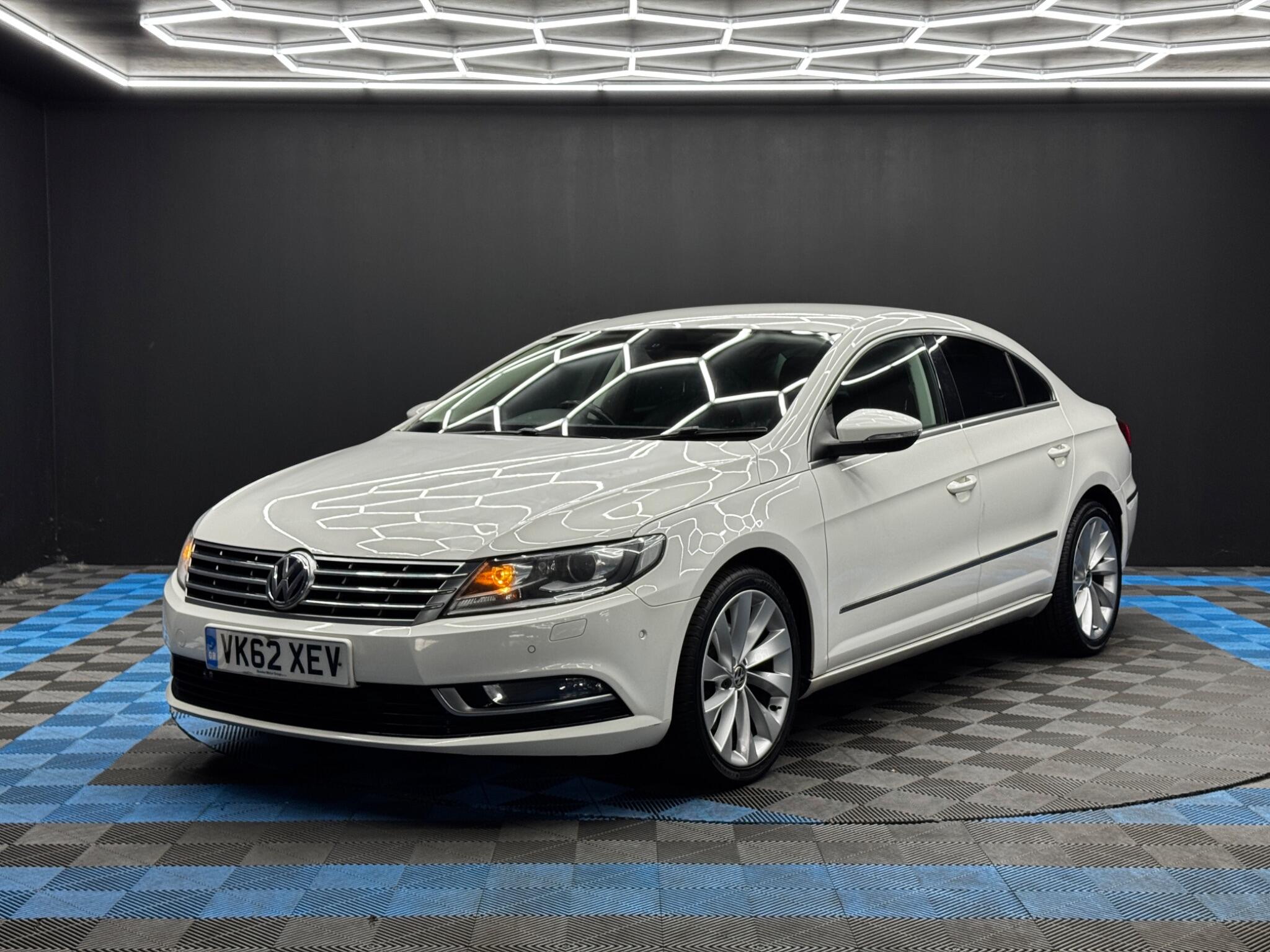 Volkswagen CC view 3