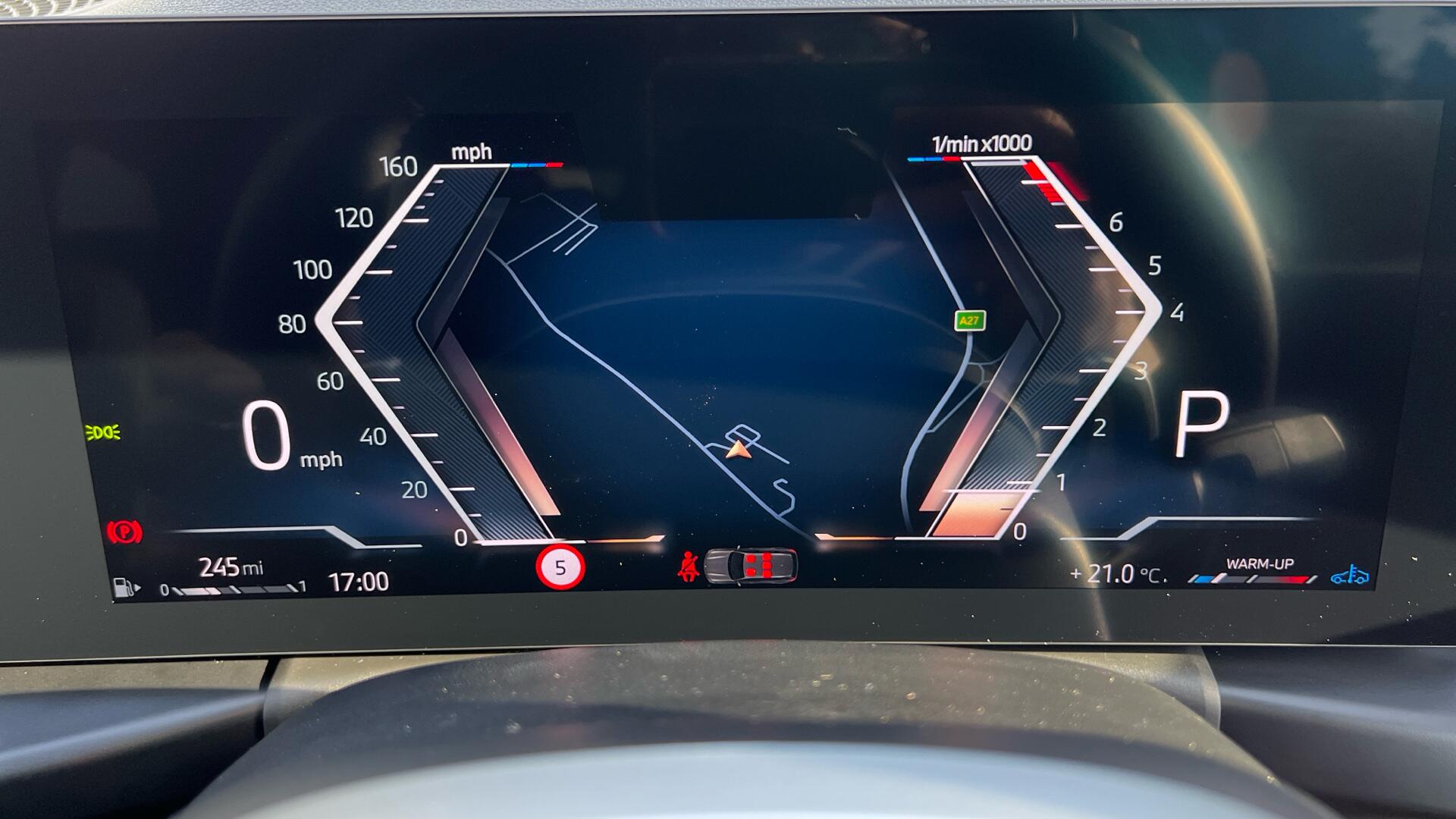 BMW 3 Series view 10