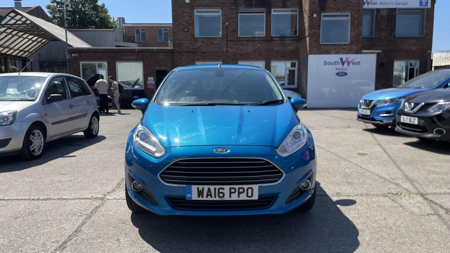 Ford Fiesta view 15