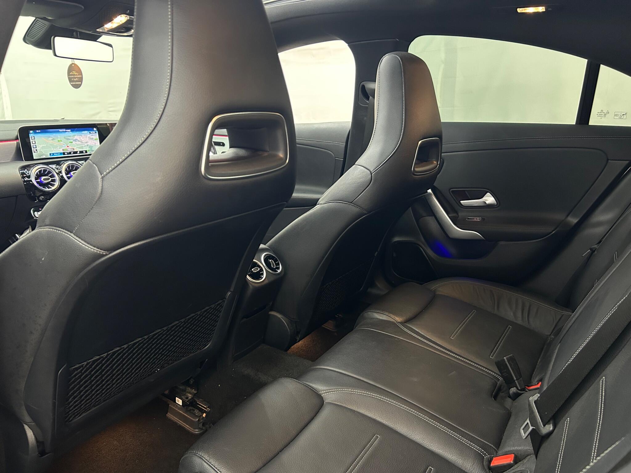 Mercedes-Benz Cla view 25