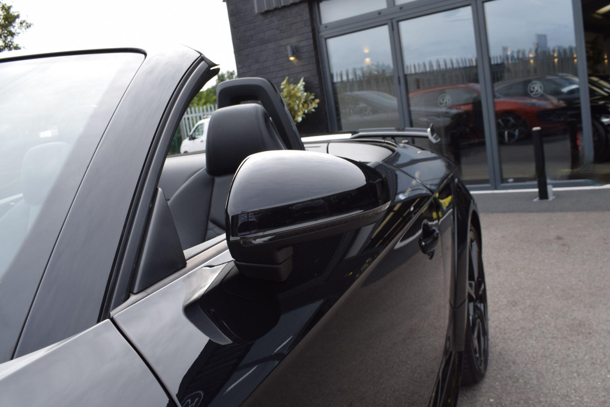 Audi TT RS view 36
