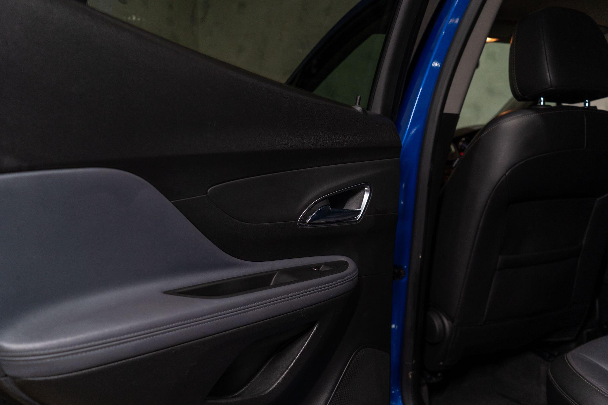 Vauxhall Mokka view 25