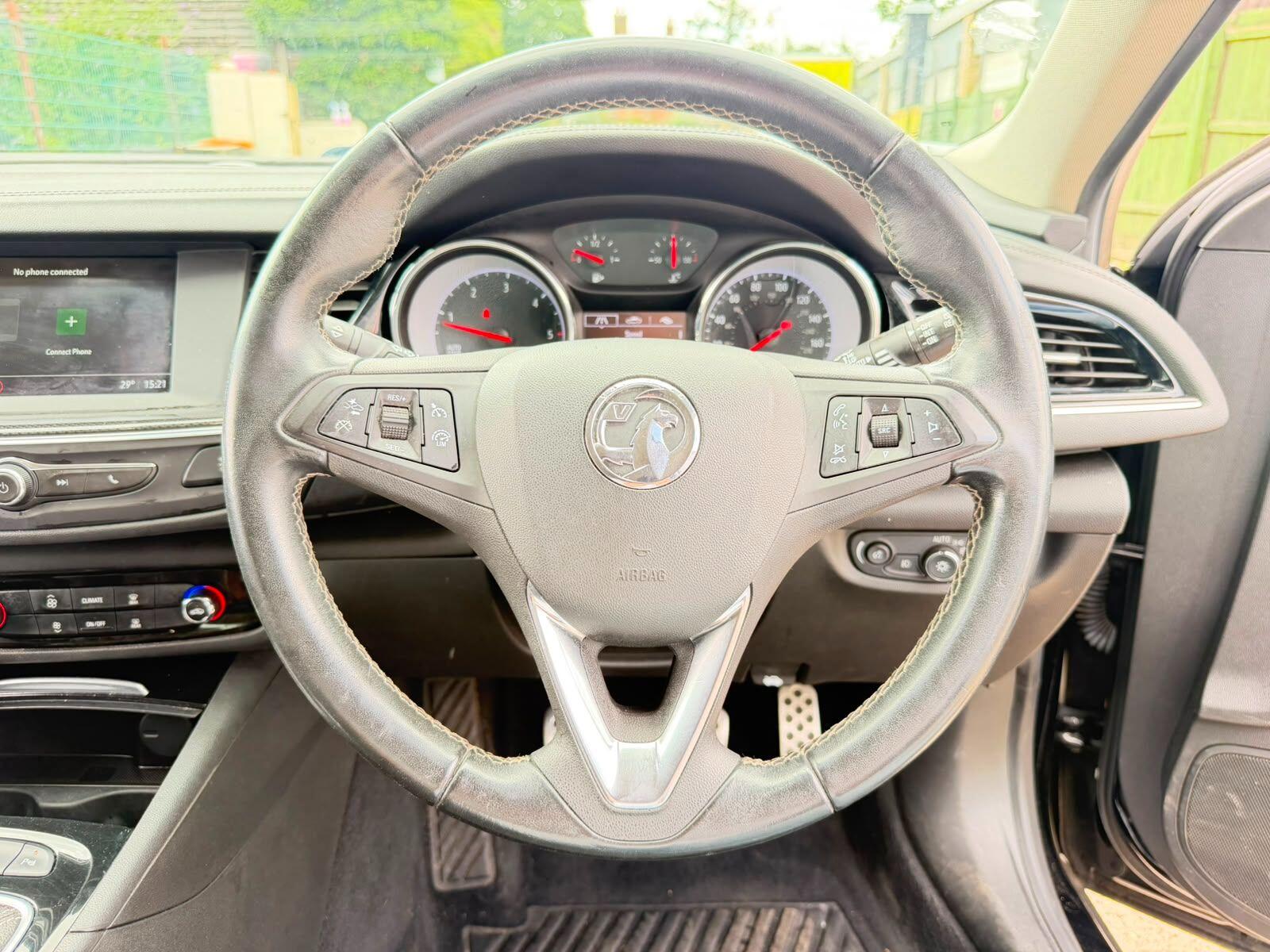 Vauxhall Insignia view 28