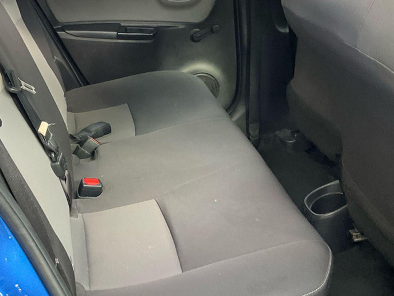 Toyota Yaris view 7