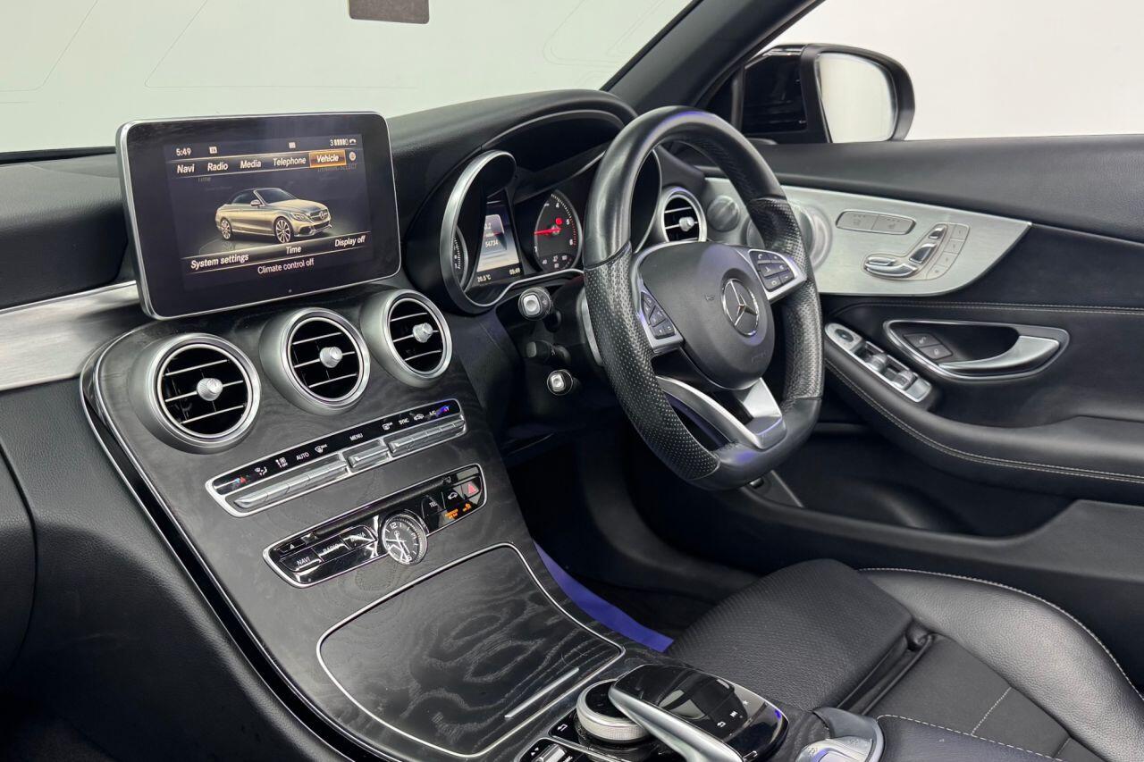 Mercedes-Benz C-Class view 42