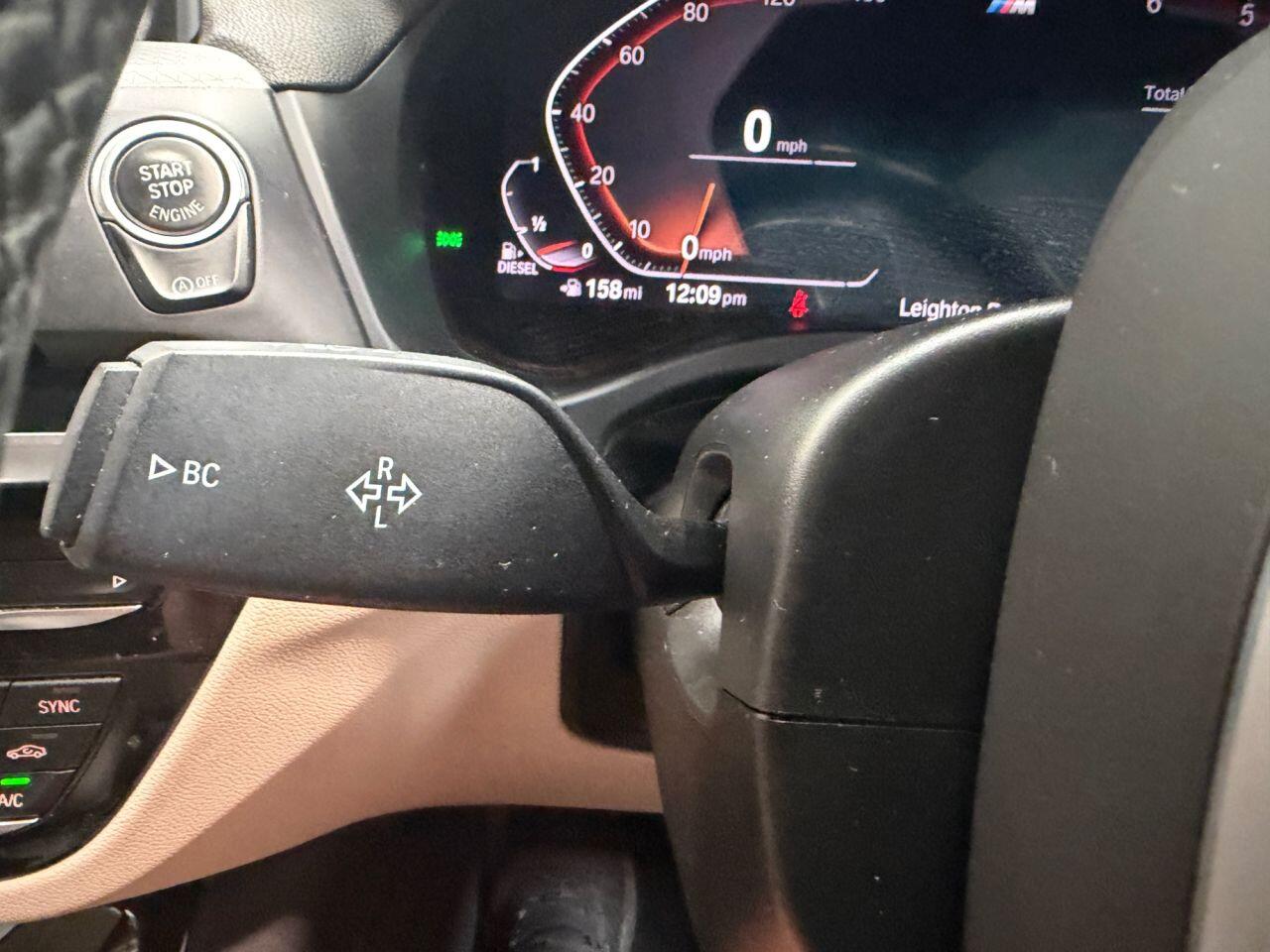 BMW X3 view 25