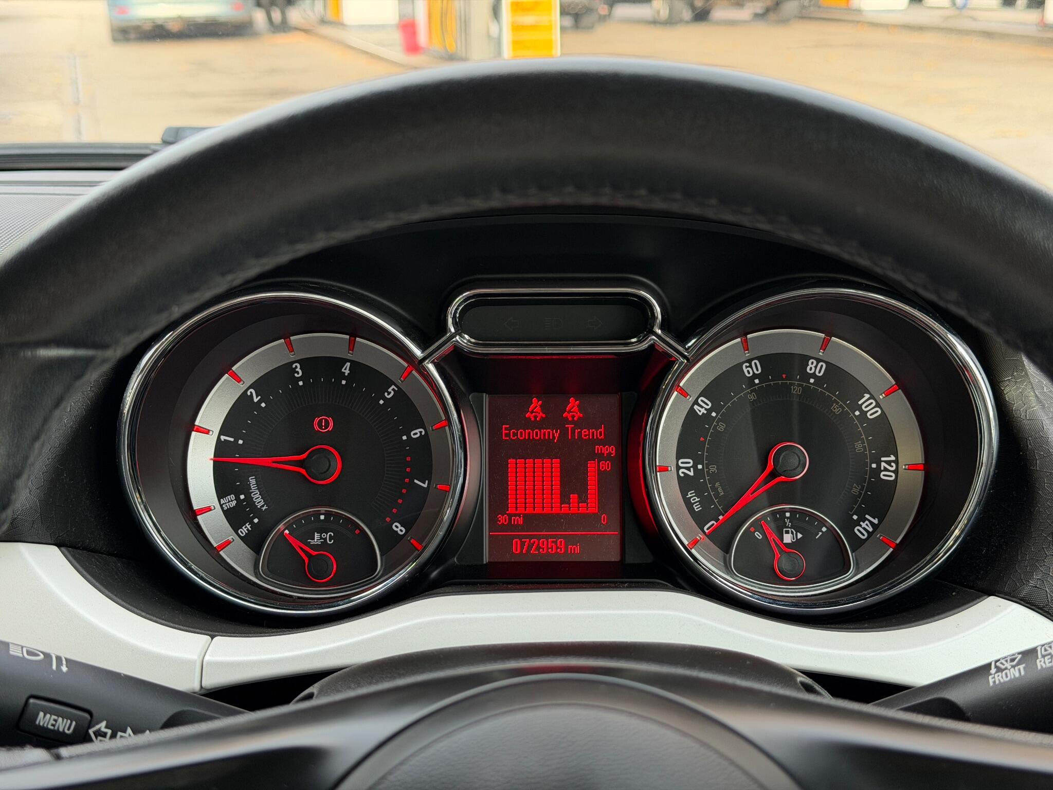 2015 Vauxhall ADAM image 21