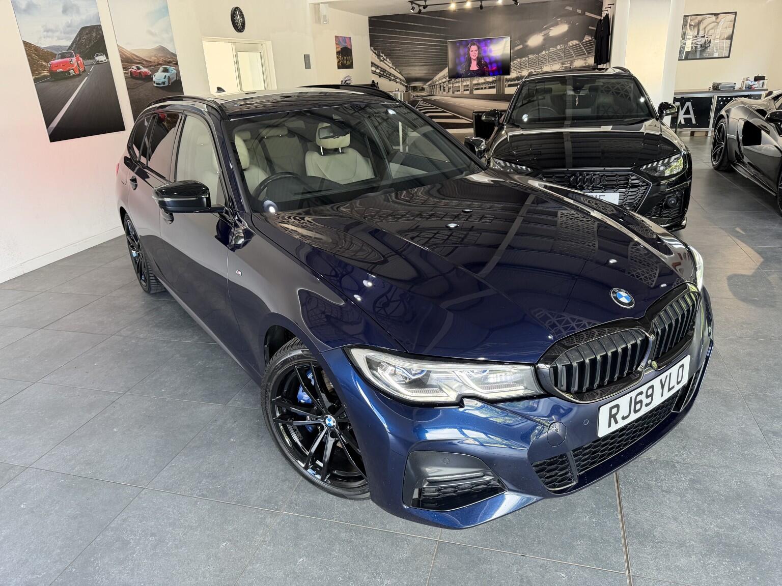 BMW 3 Series view 8