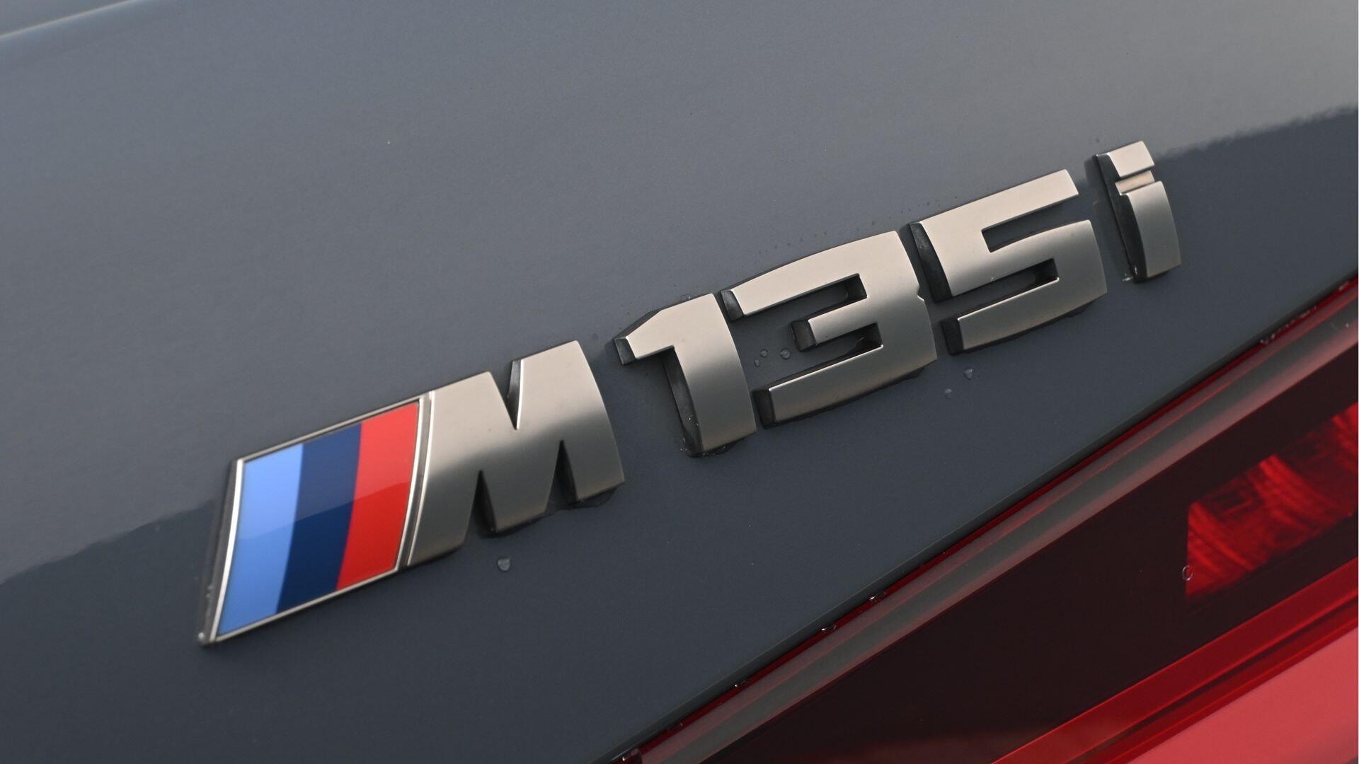 BMW 1 Series view 38