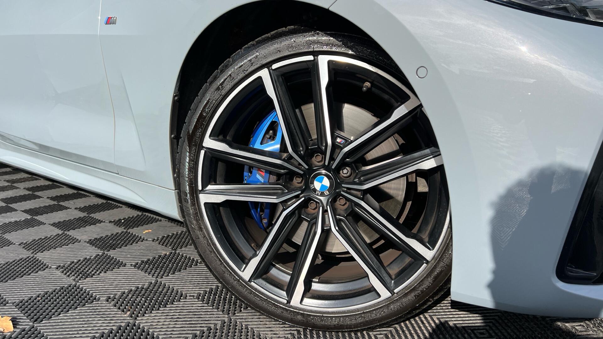 BMW 4 Series view 25