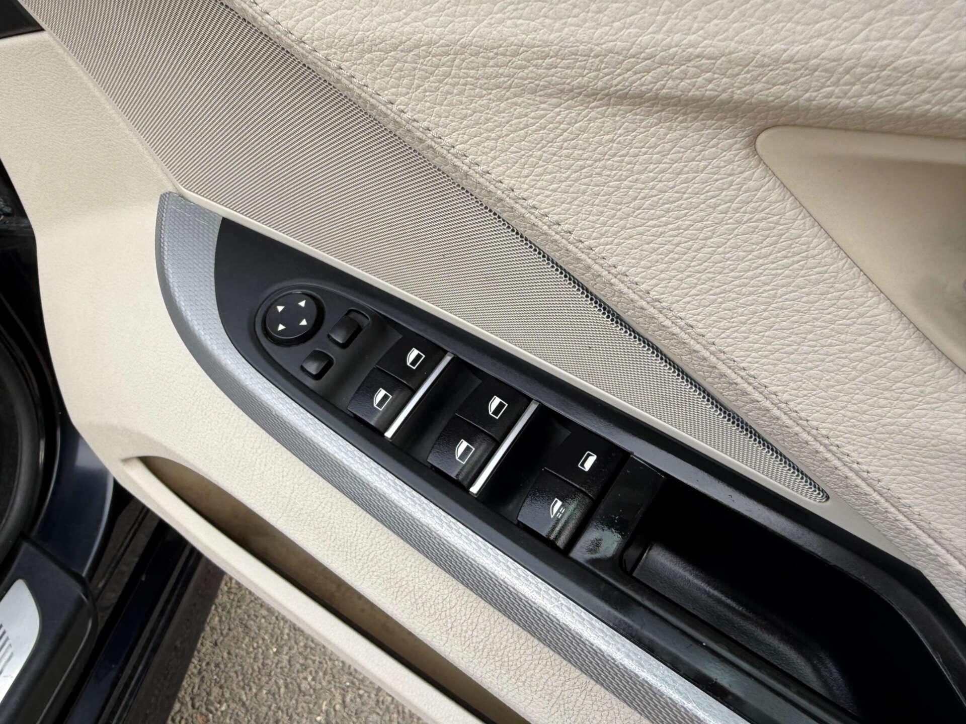 BMW 6 Series view 48