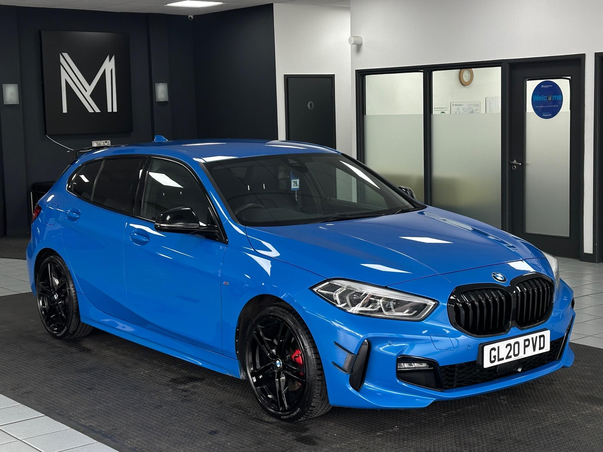 BMW 1 Series view 2