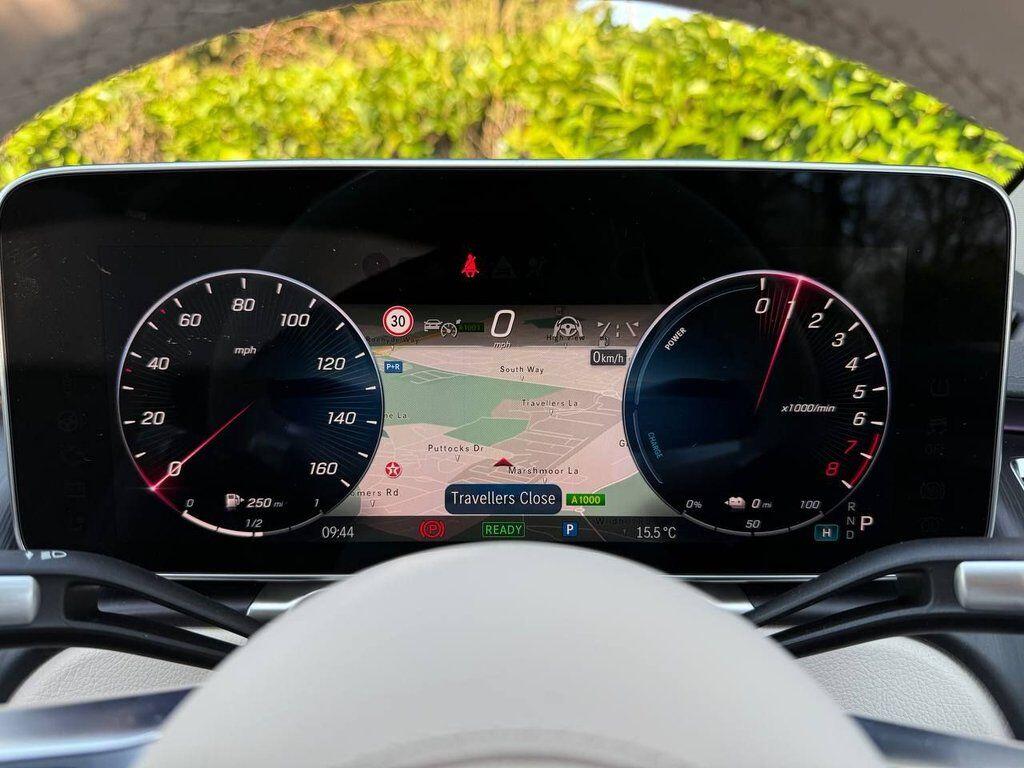 Mercedes-Benz S Class view 81
