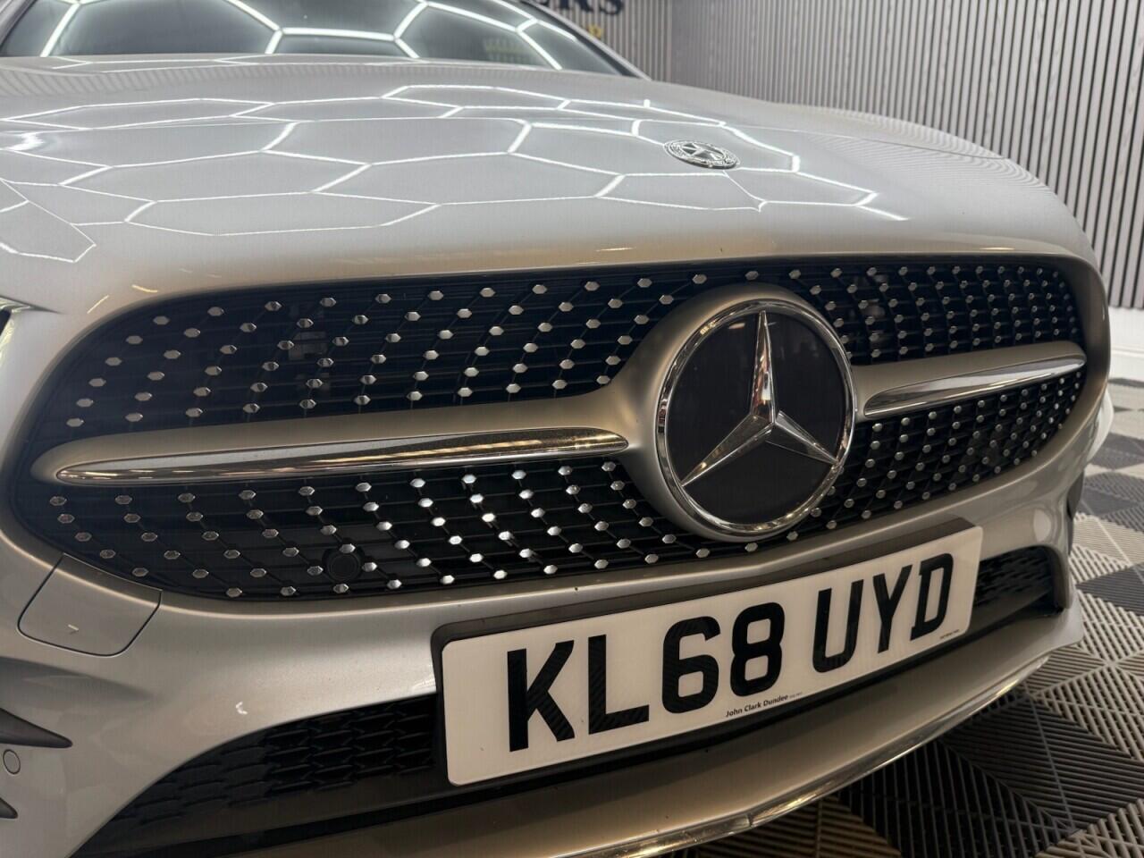 Mercedes-Benz A-Class view 29