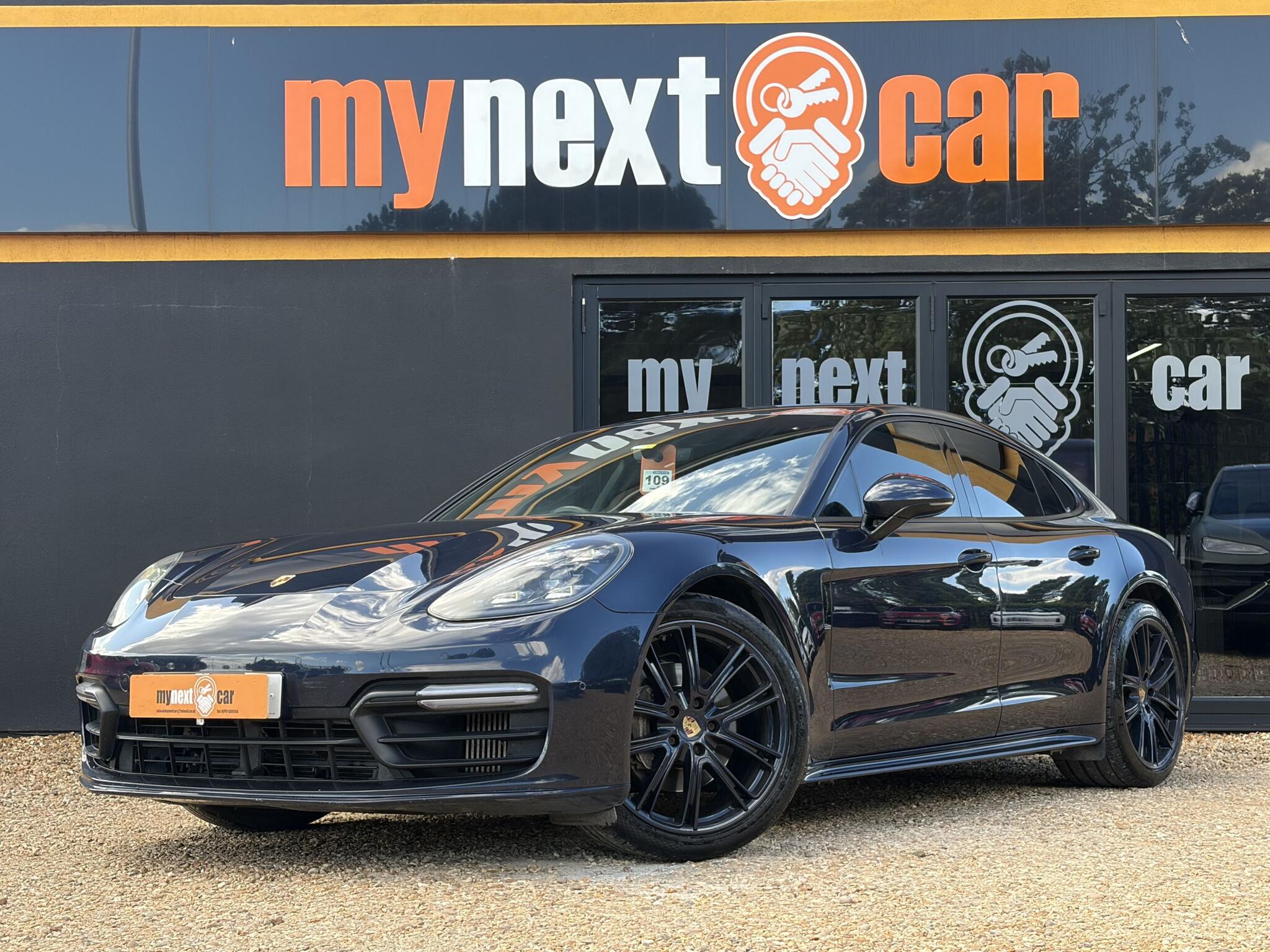 Porsche Panamera view 3