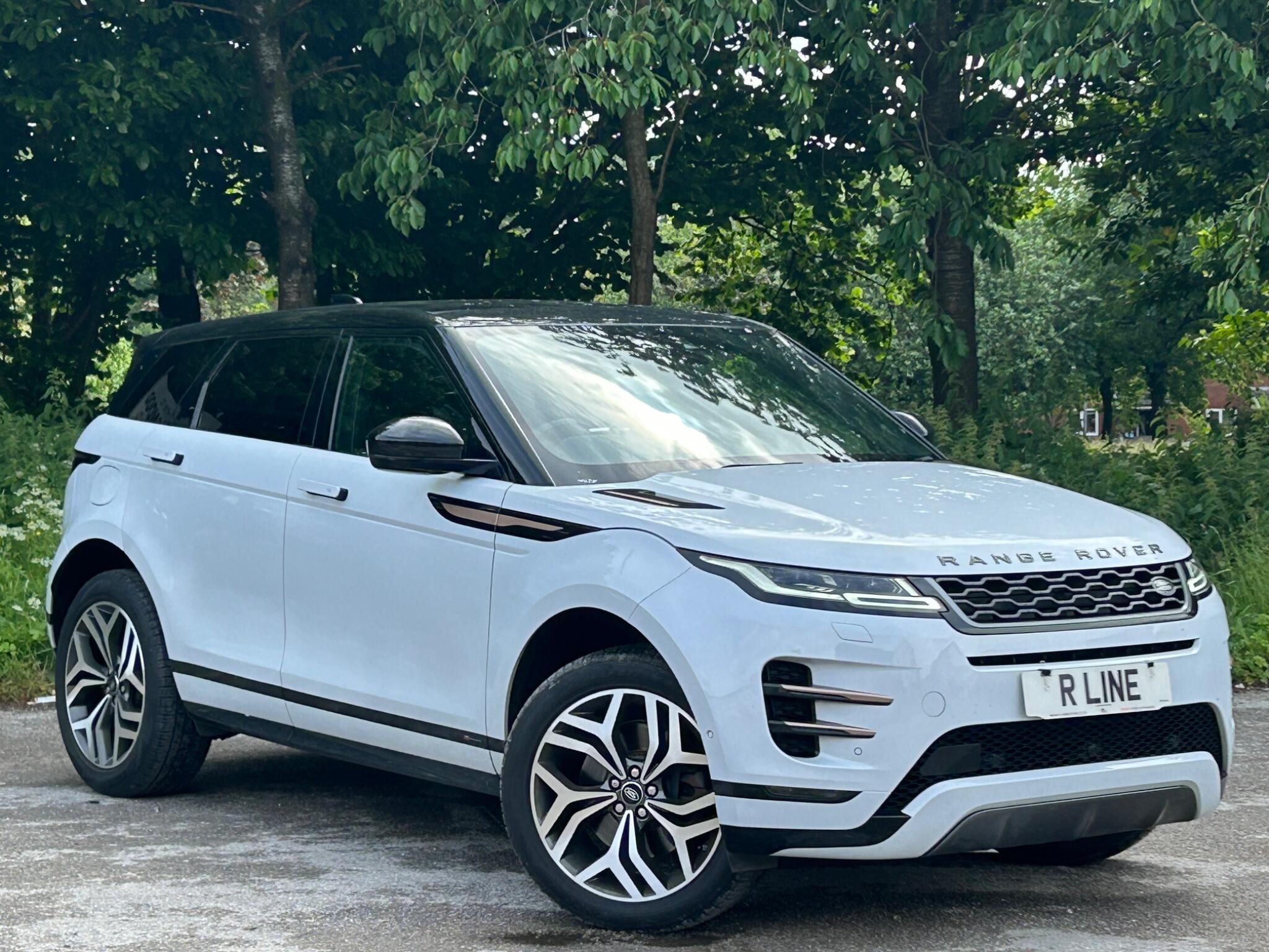 Land Rover Range Rover Evoque view 2