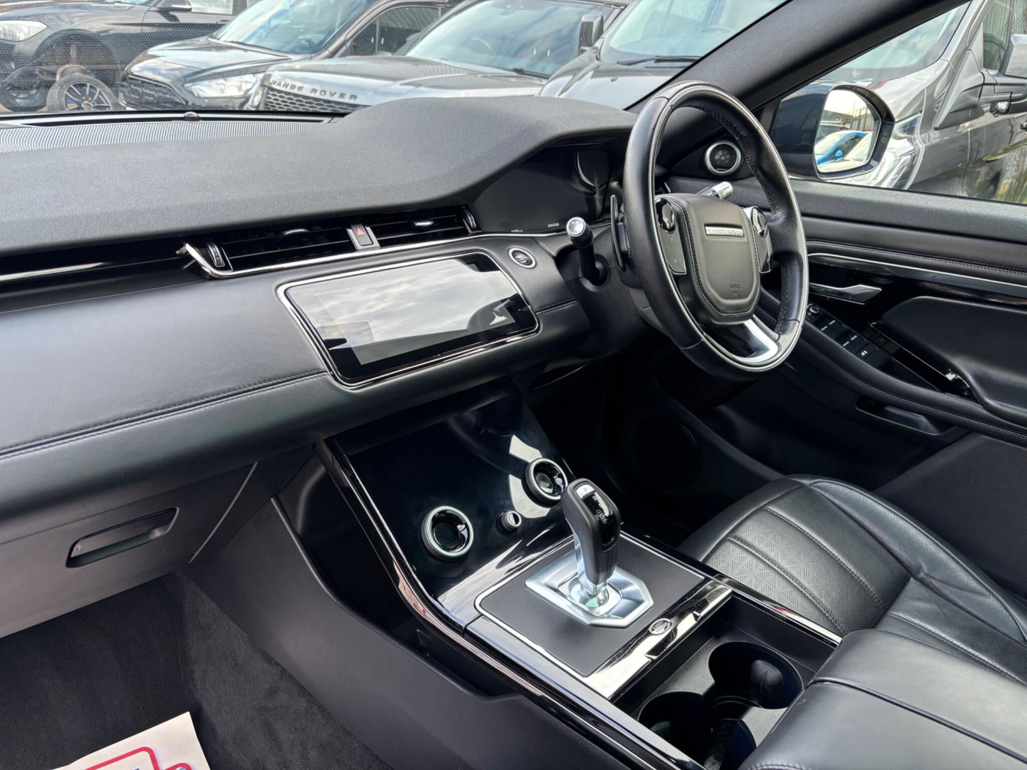 Land Rover Range Rover Evoque view 16