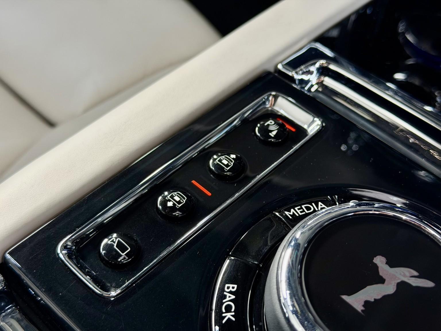 Rolls-Royce Cullinan view 59