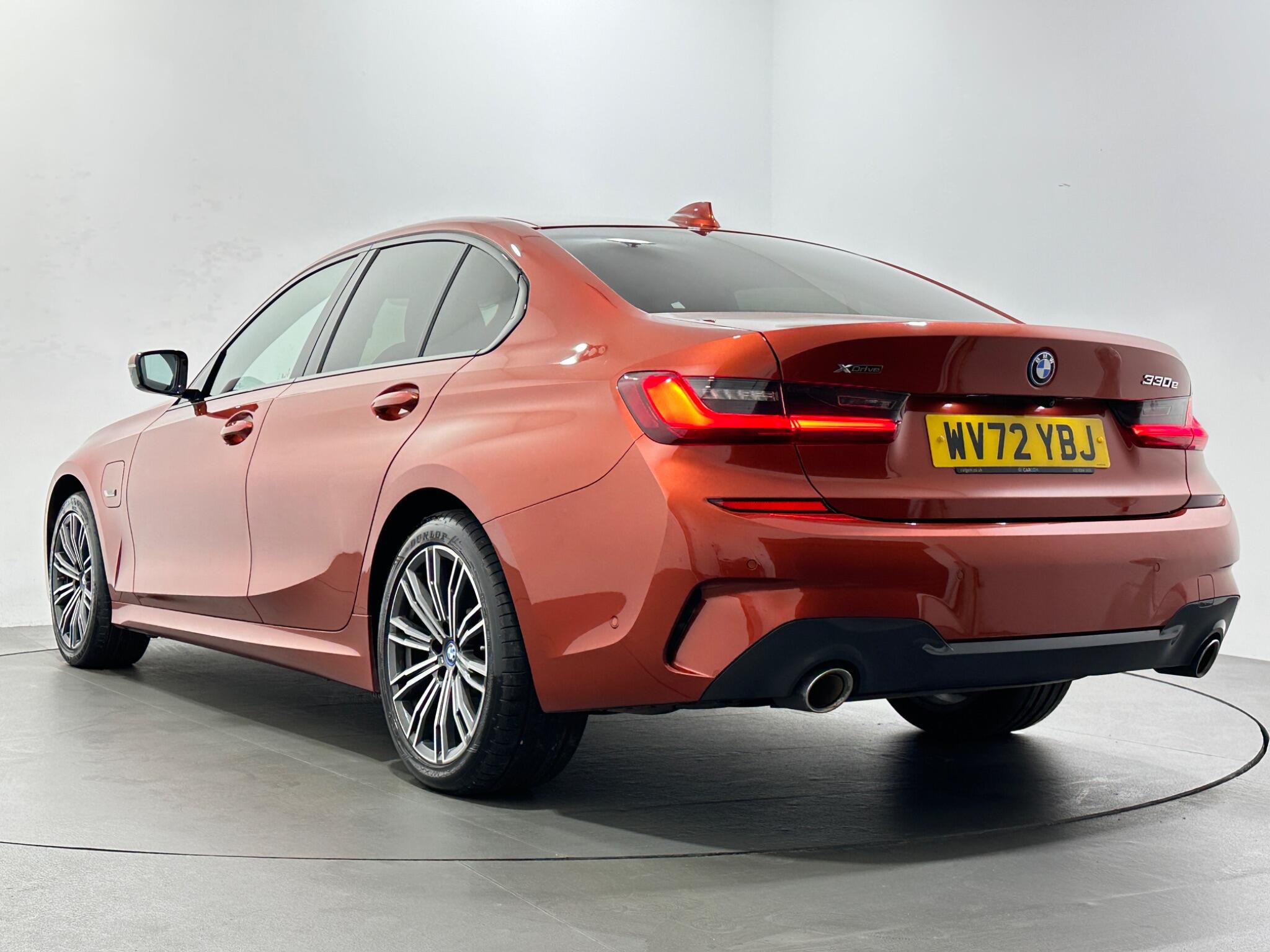 BMW 3 Series view 51