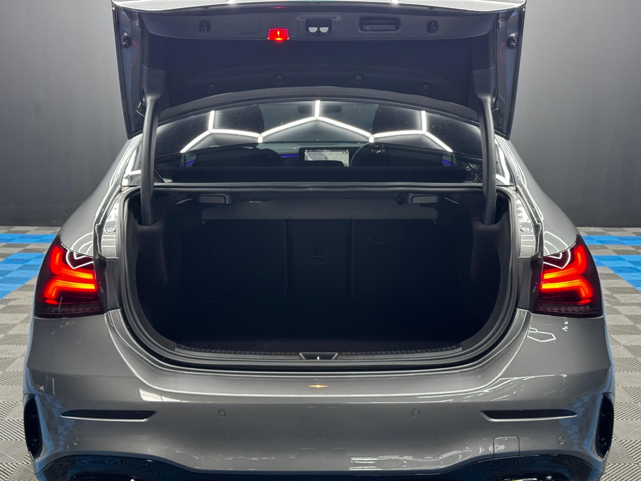 Mercedes-Benz A-Class view 49
