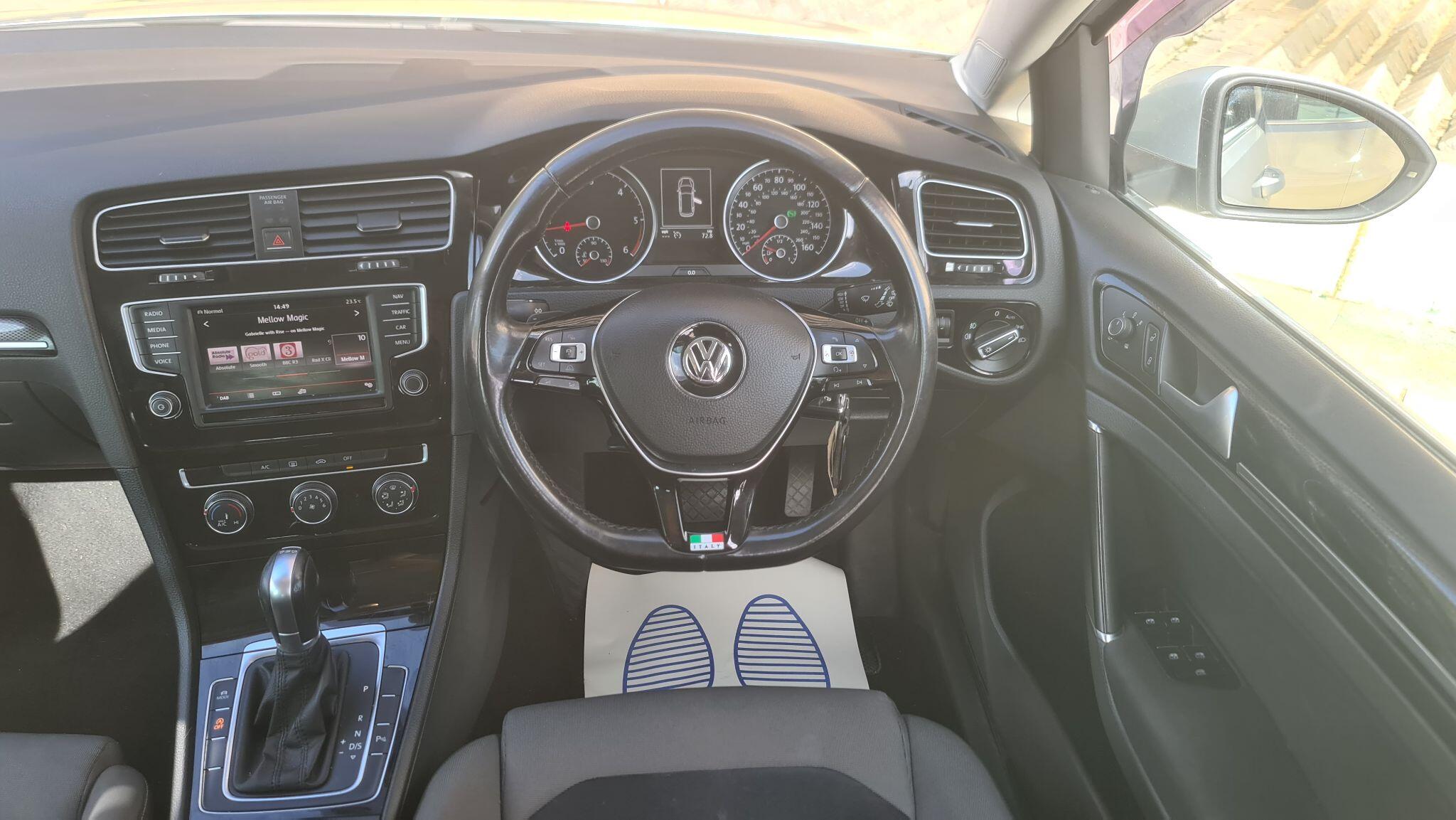 Volkswagen Golf view 15