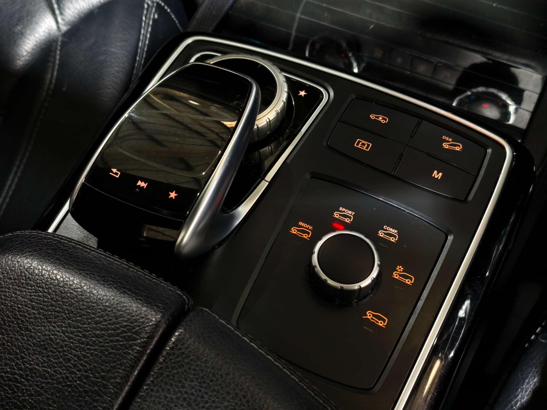 Mercedes-Benz GLS view 45