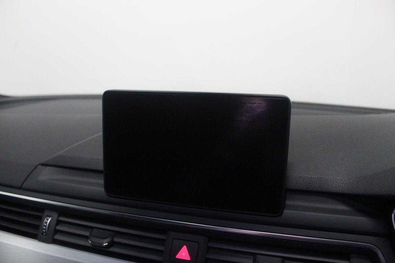 Audi A4 view 41