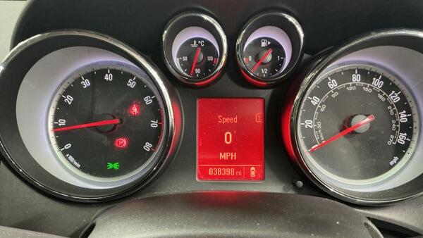 Vauxhall Astra view 12