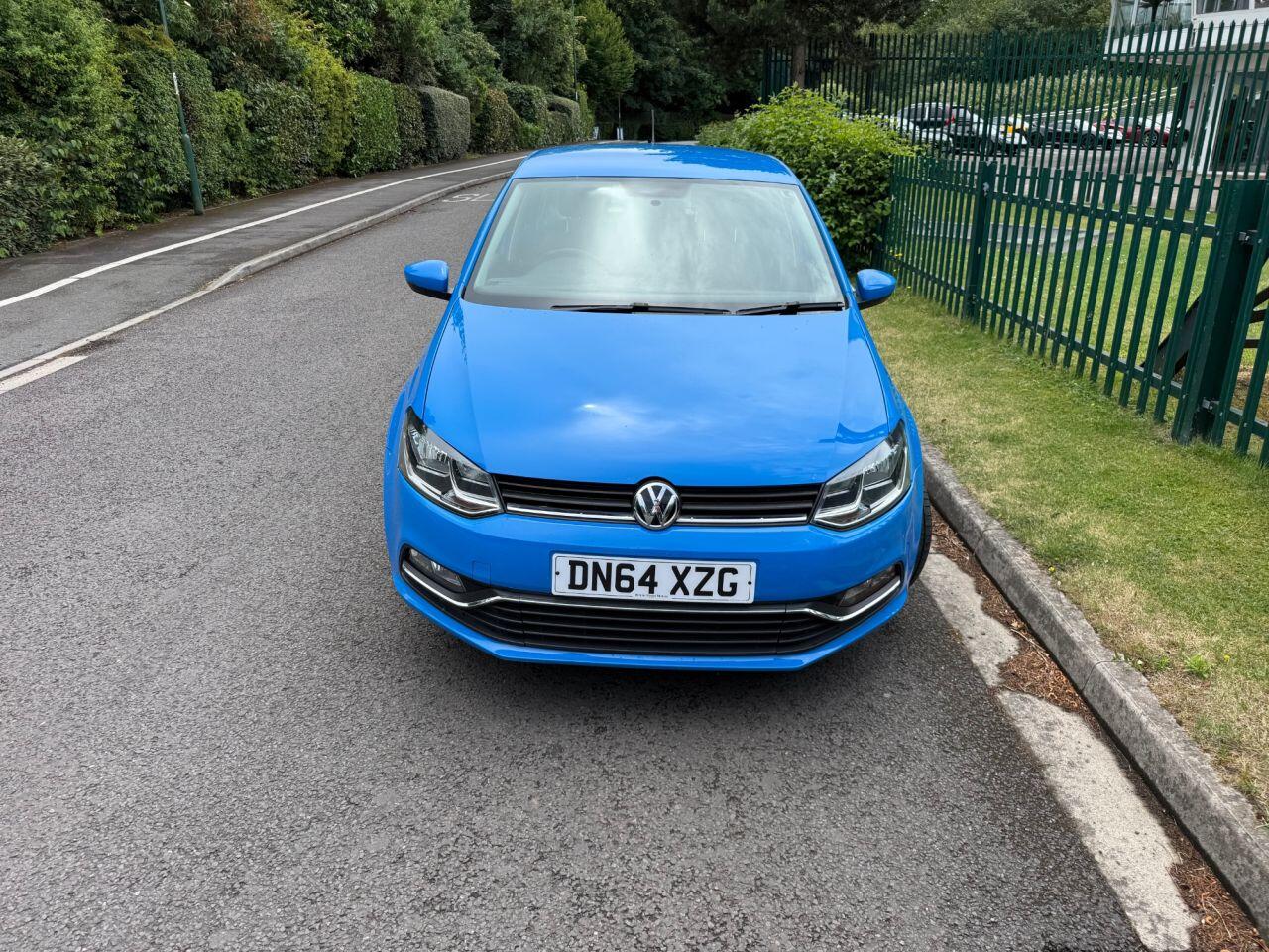 Volkswagen Polo view 5