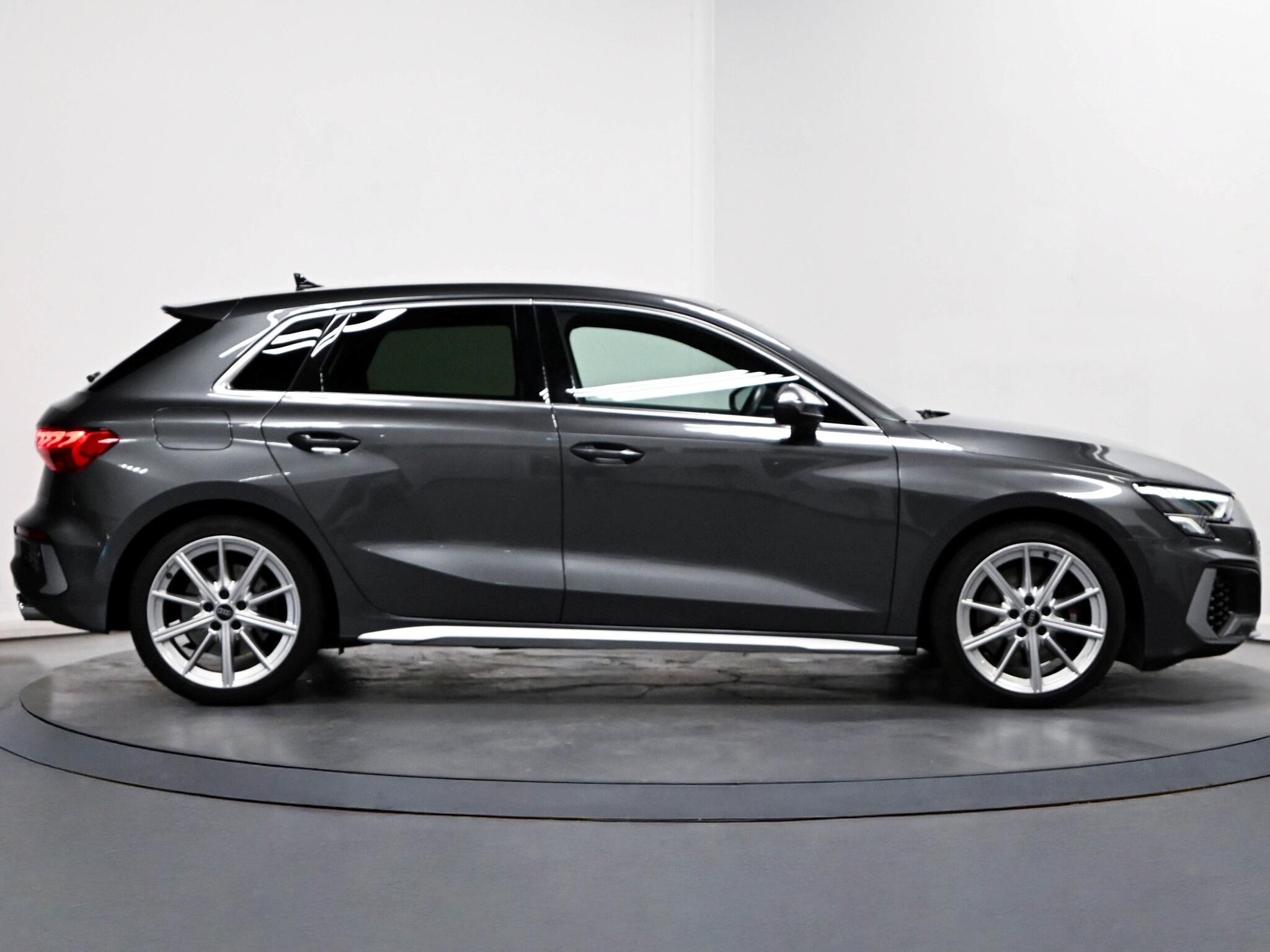 Audi S3 view 17