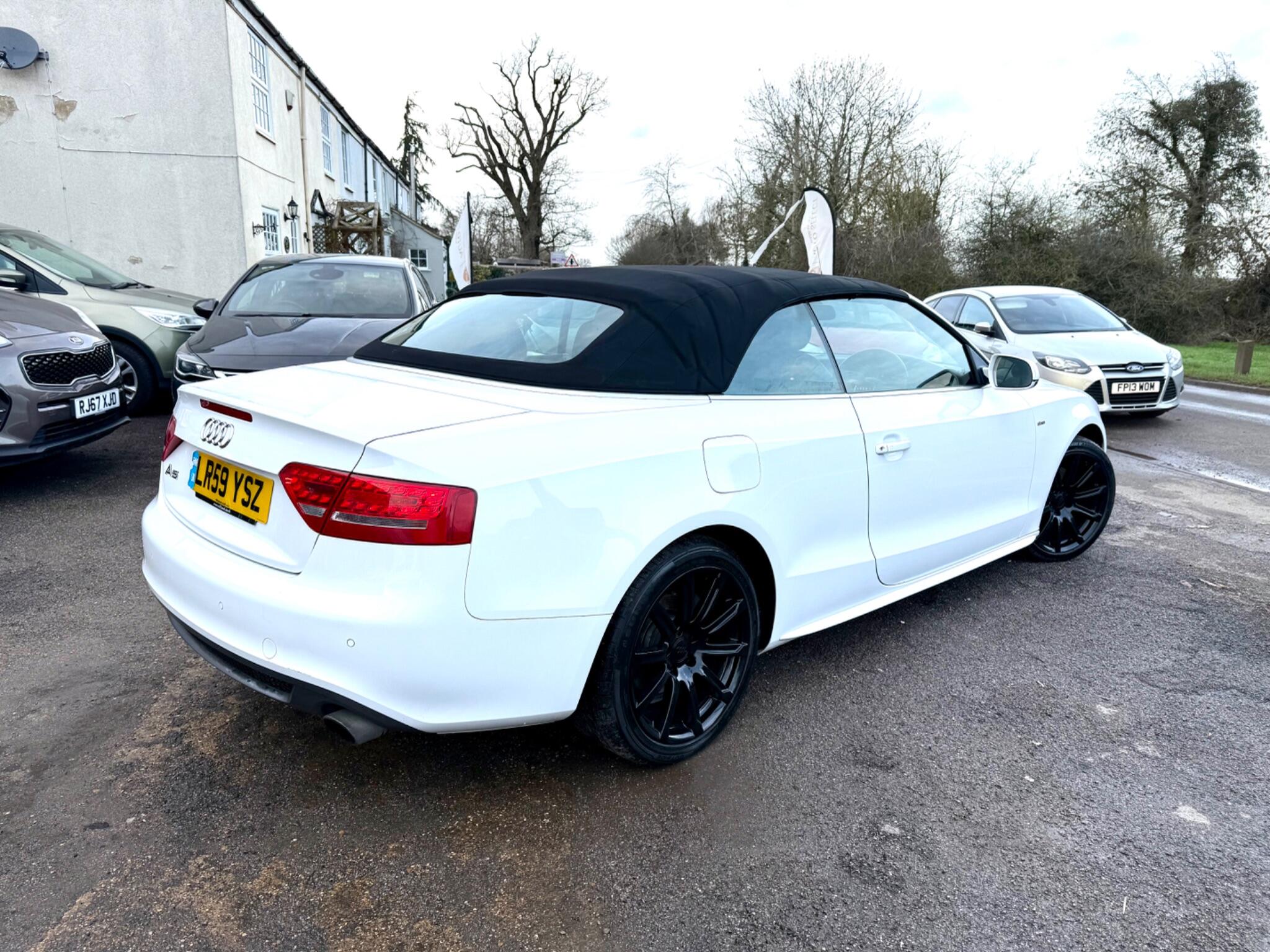2009 Audi A5 Cabriolet image 12