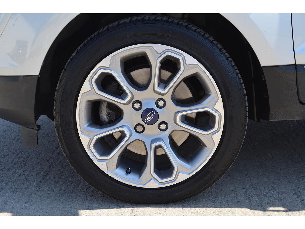 Ford EcoSport view 36