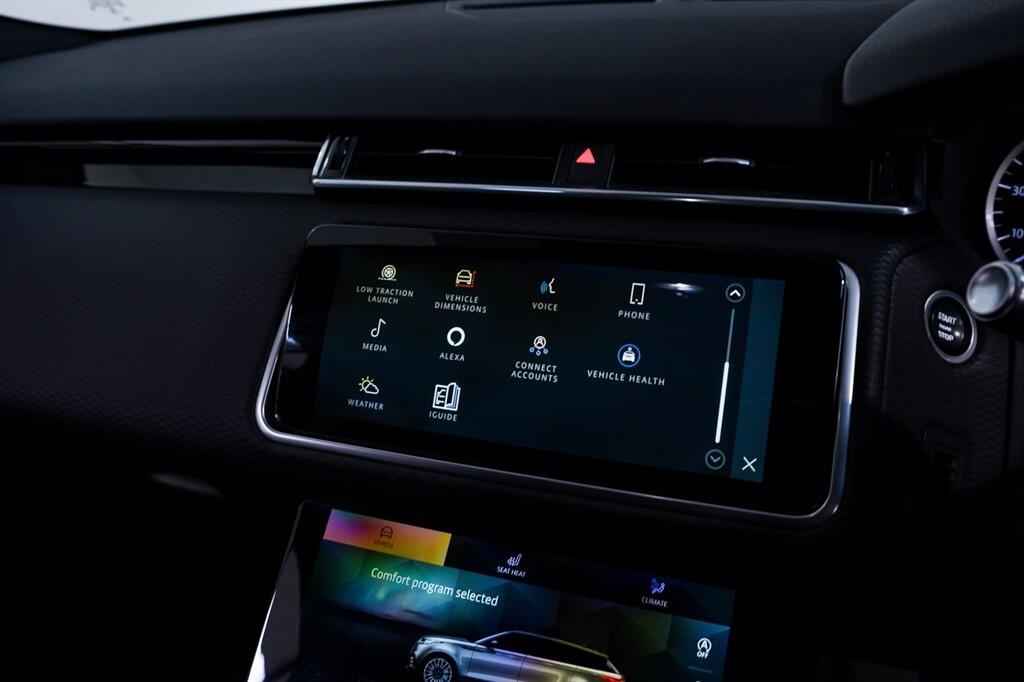 Land Rover Range Rover Velar view 21