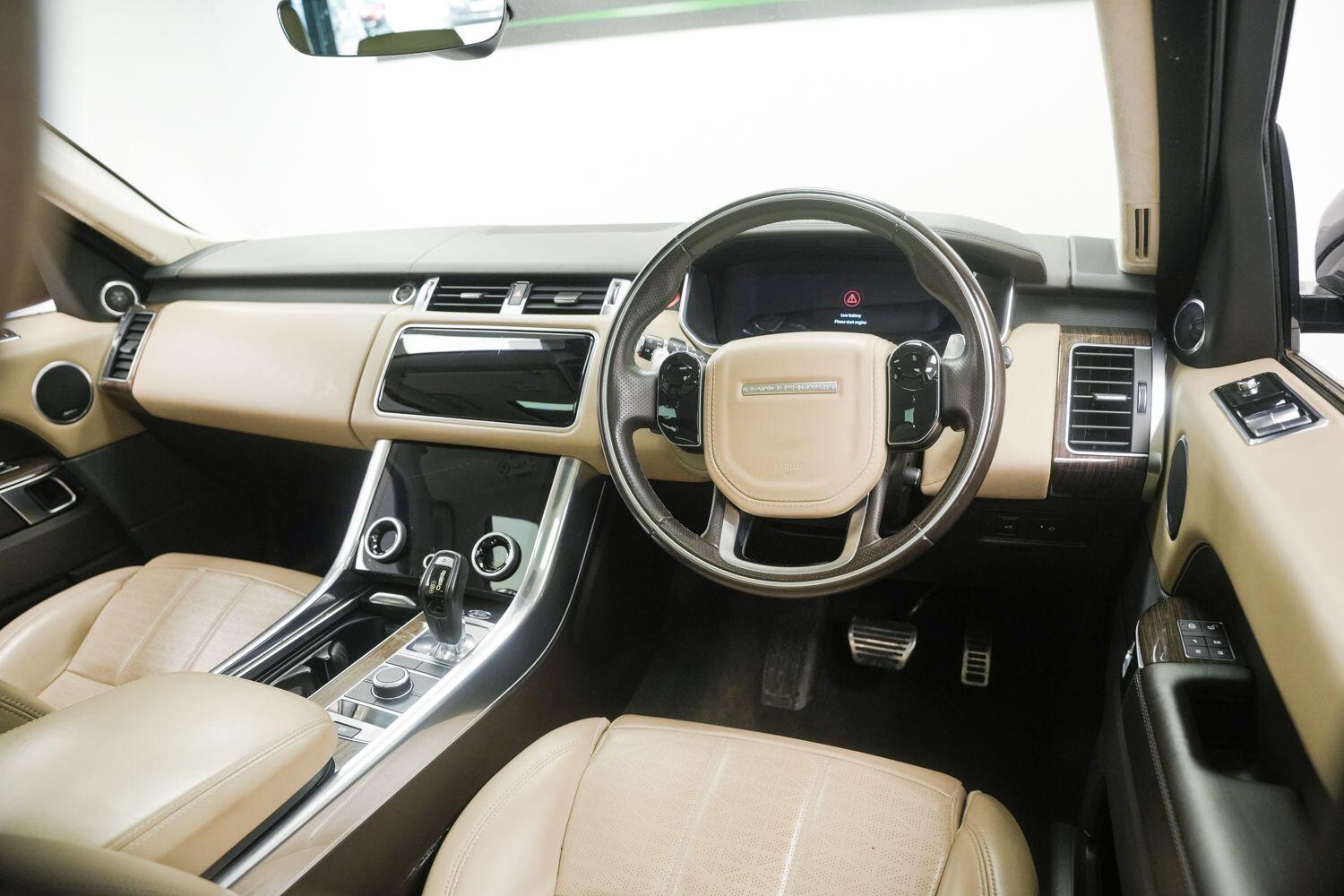 Land Rover Range Rover Sport view 11