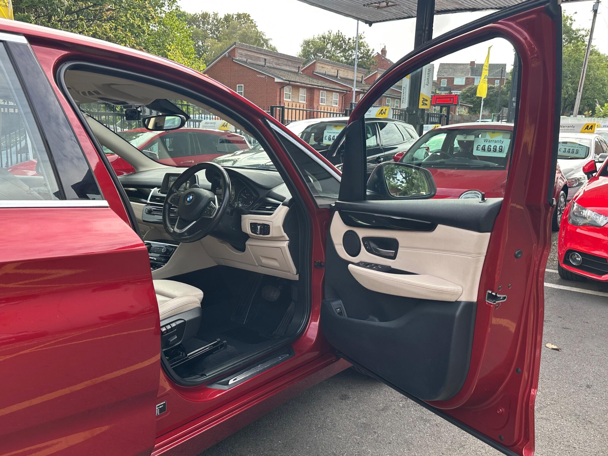 BMW 2 Series Active Tourer view 7