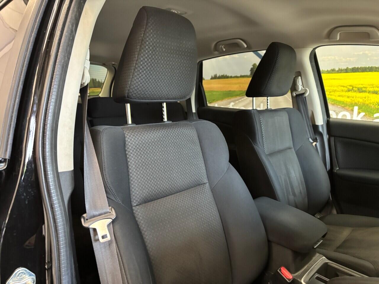Honda CR-V view 13