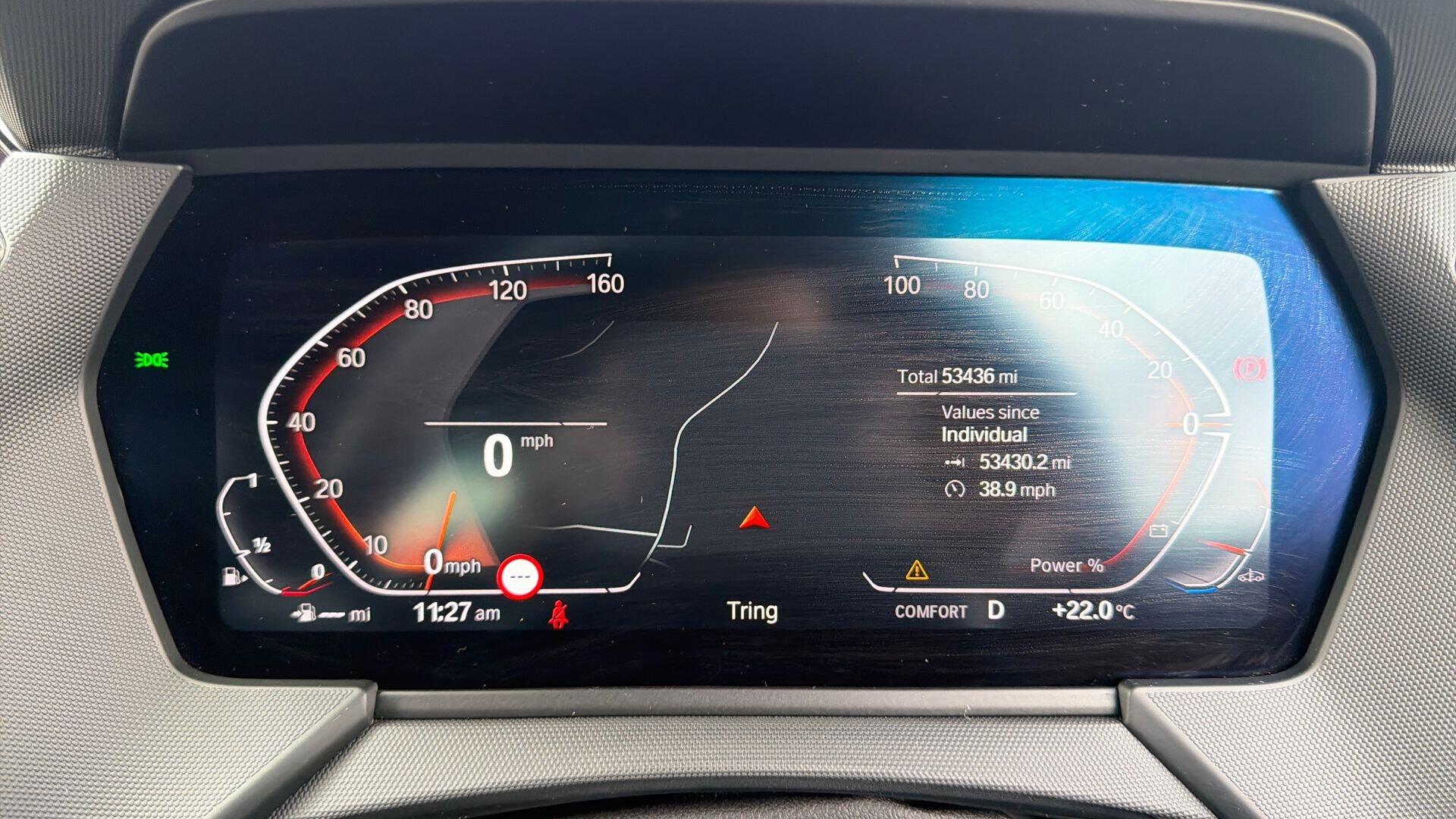 BMW 1 Series view 9