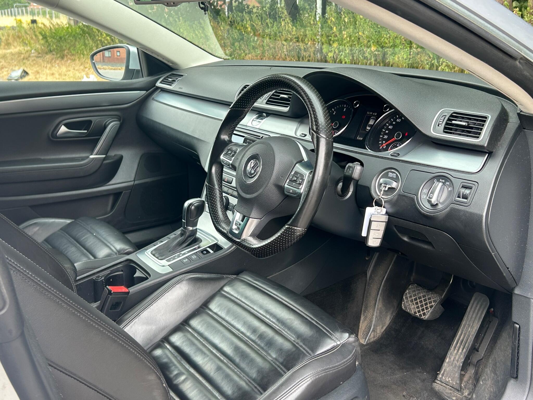 Volkswagen CC view 12