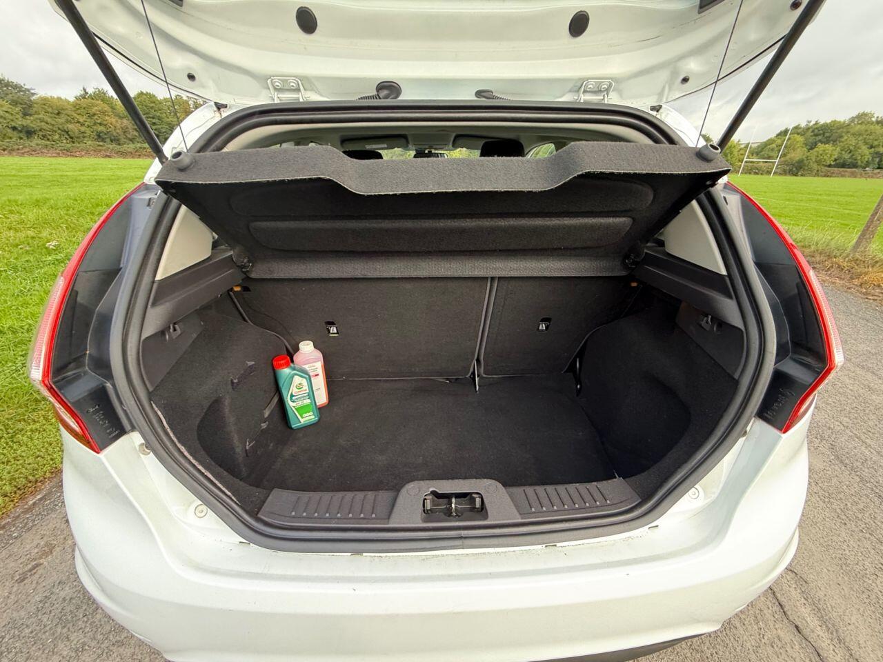 Ford Fiesta view 34