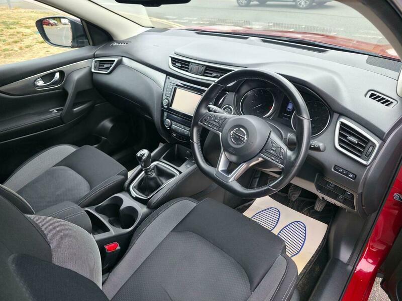 Nissan Qashqai view 18